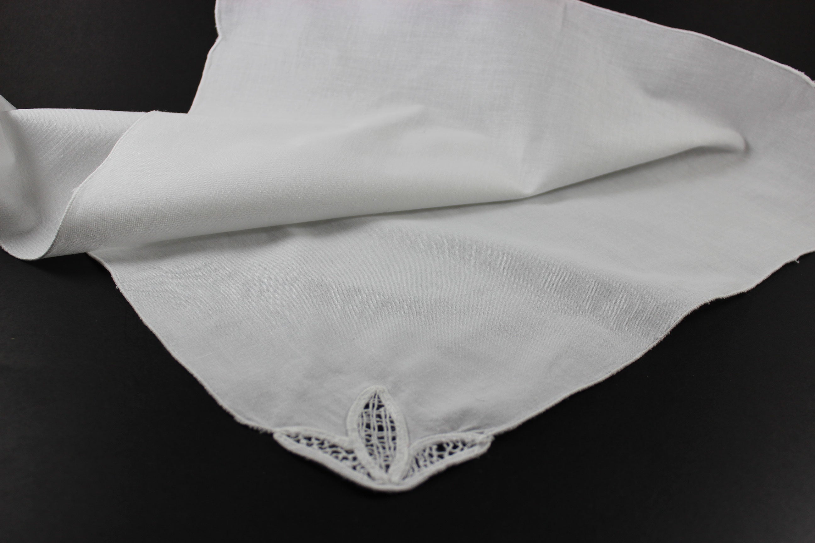 Battenberg Lace and Linen Dinner Napkins