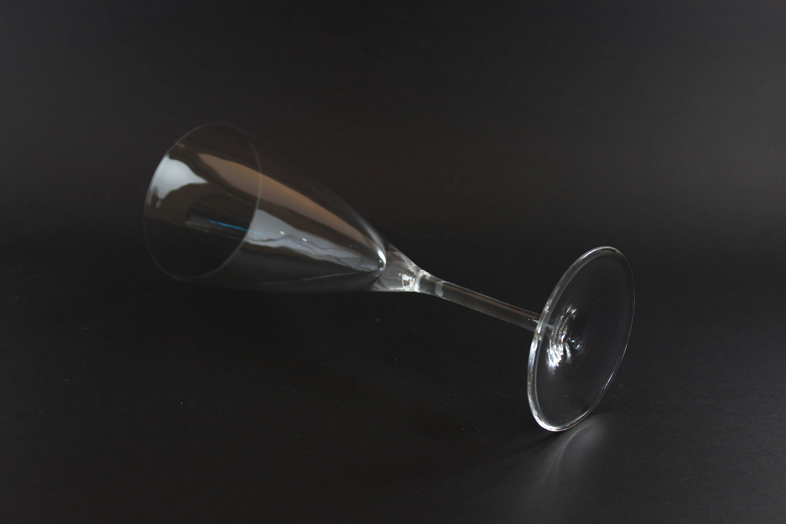 Blown Glass Champagne Flutes Tall Wine Glasses, Mid Century