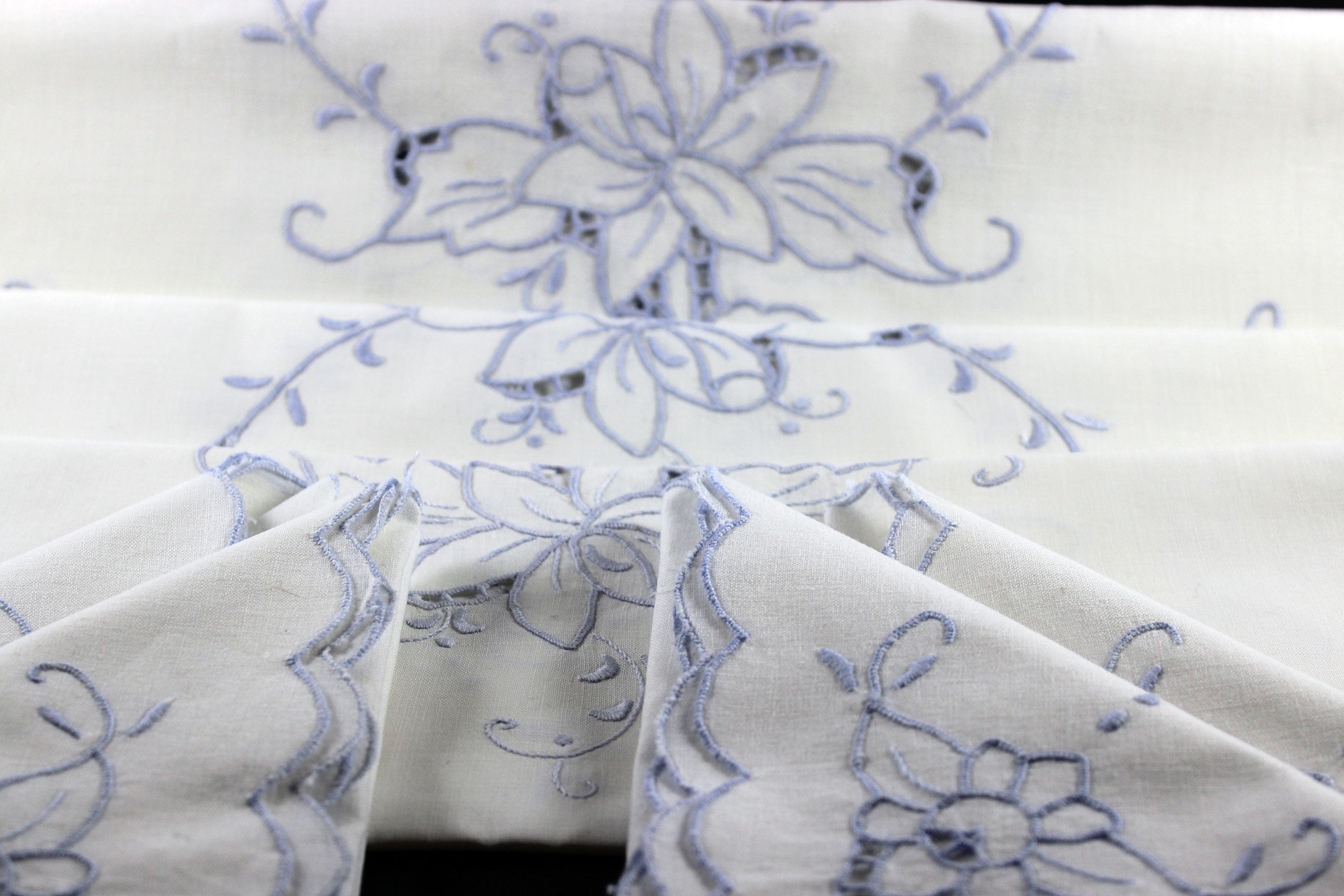 Blue Embroidered Cut Work Table Linen Set