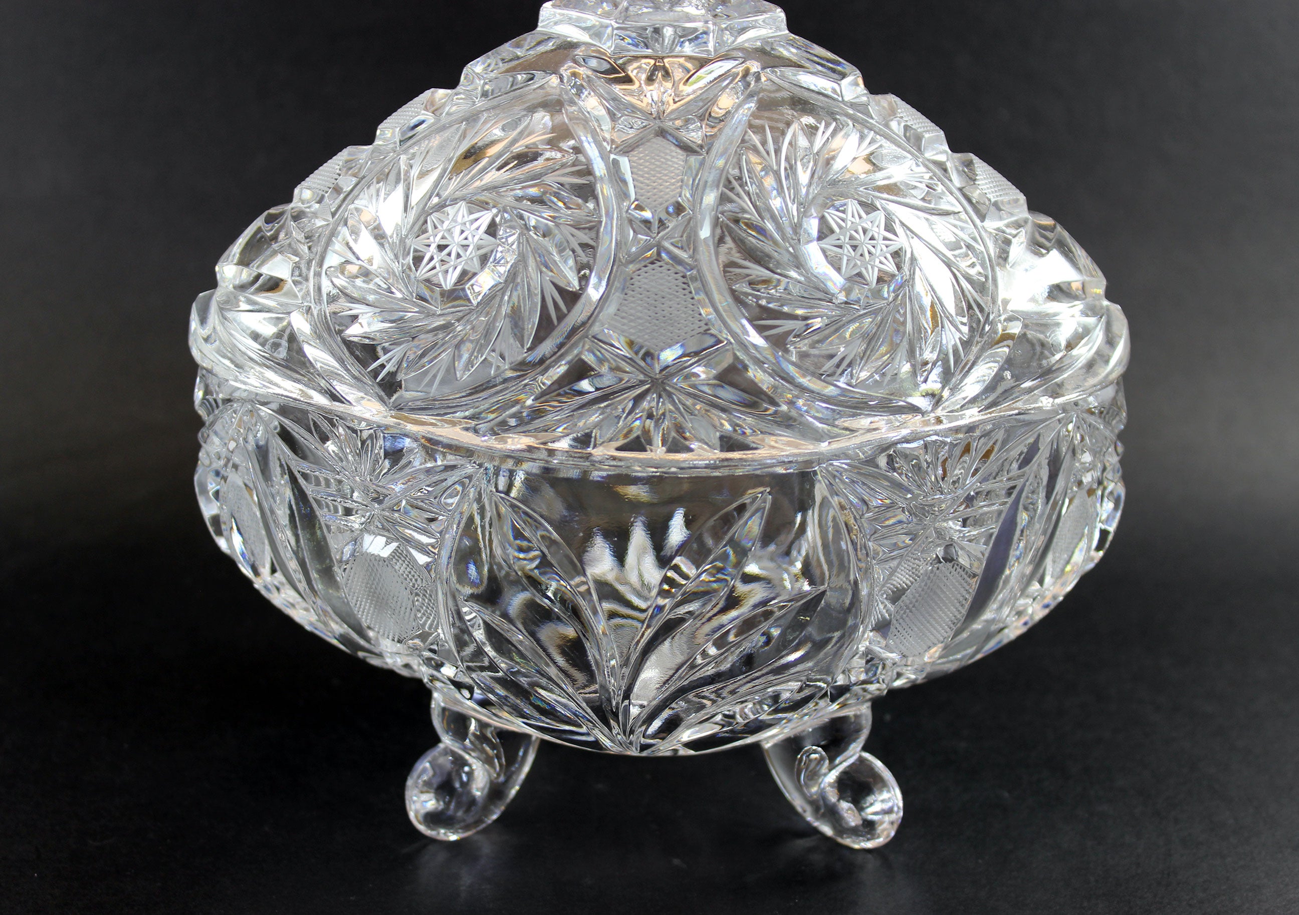 Bohemia Pinwheel Crystal Candy Dish with Lid