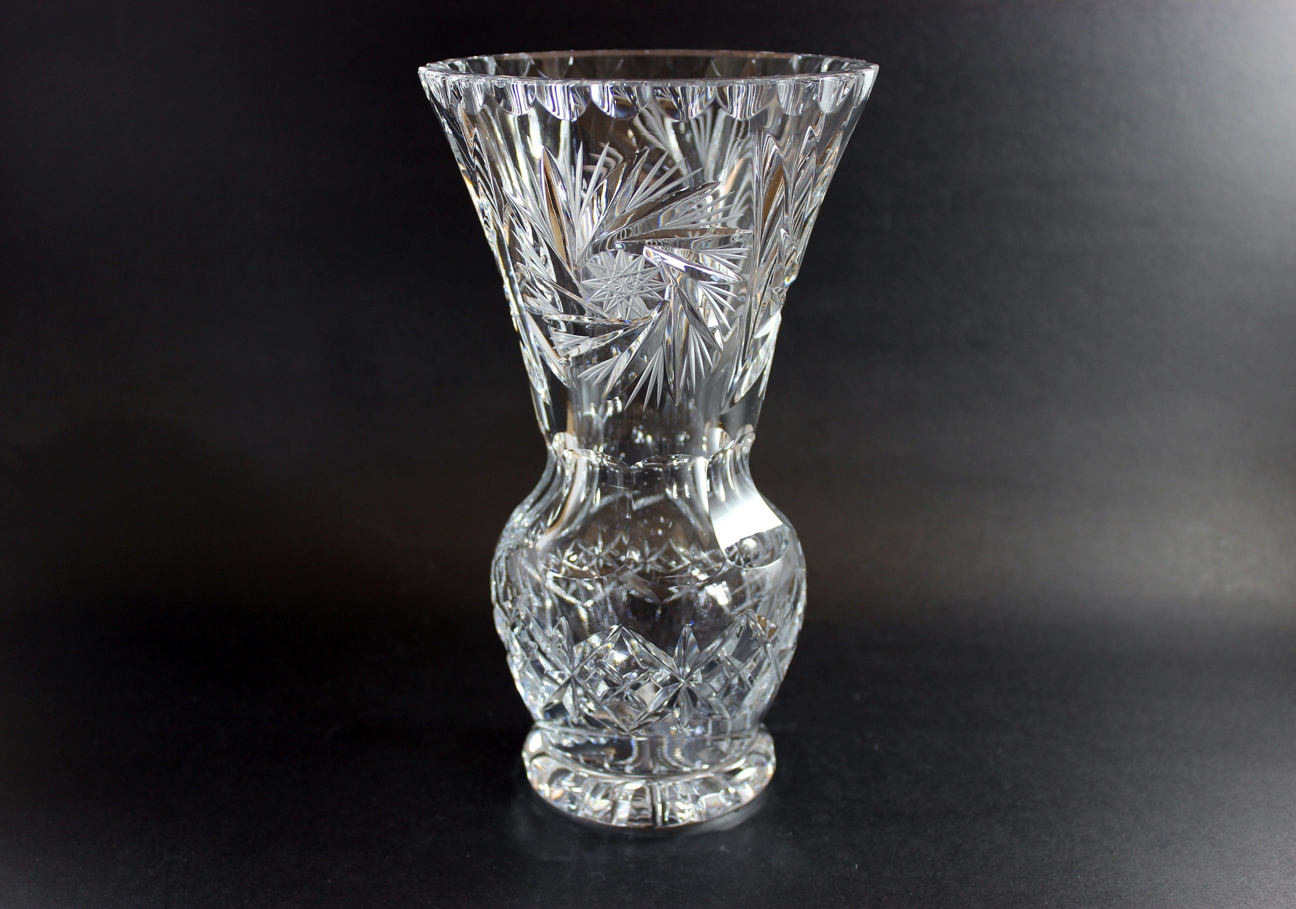 Bohemia, Pinwheel Pattern, Tall Flower Vase