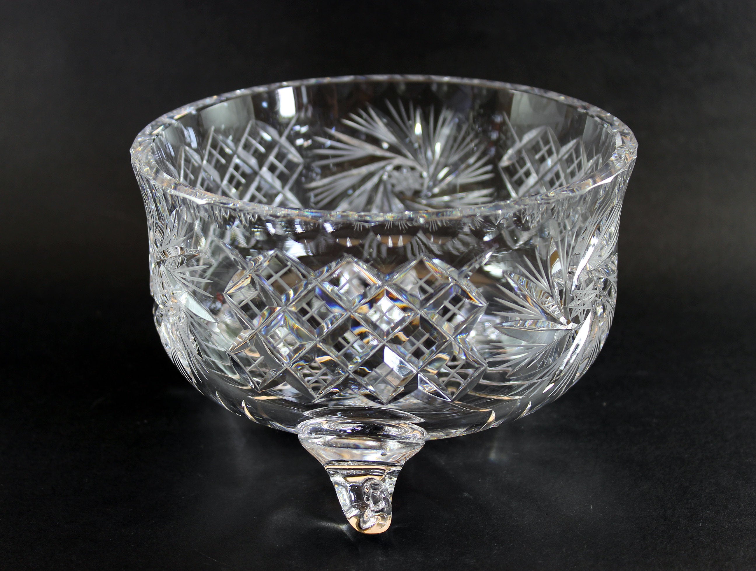 Bohemia, Pinwheel Pattern, Small Crystal Bowl