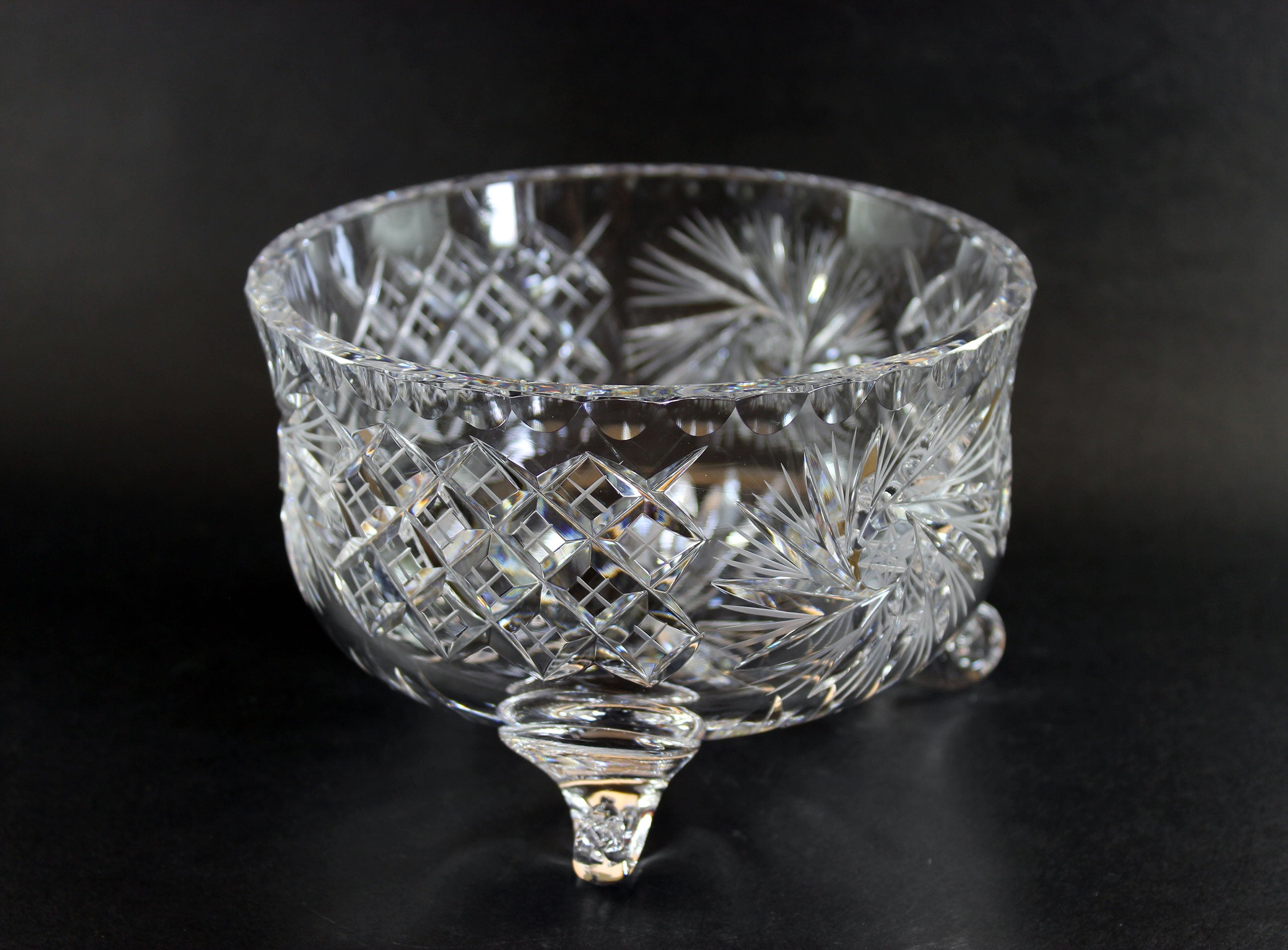 Bohemia, Pinwheel Pattern, Small Crystal Bowl