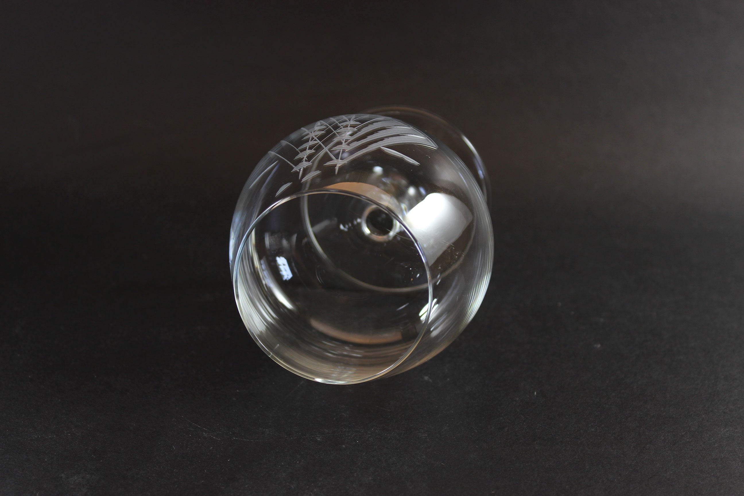 Brandy_Cognac_Glasses_Etched_Schooner