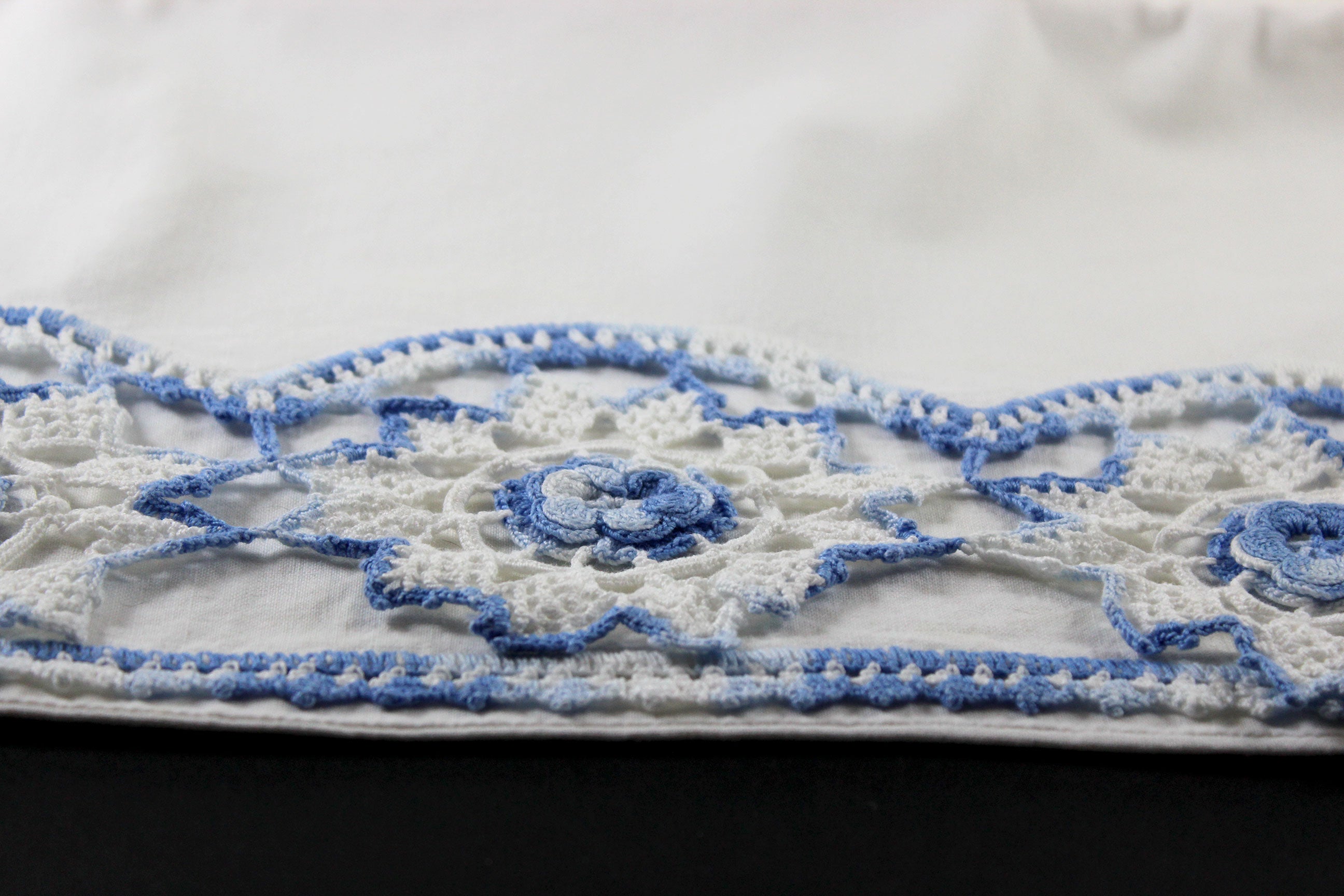 Pillowcase Set with Floral Crochet Edge