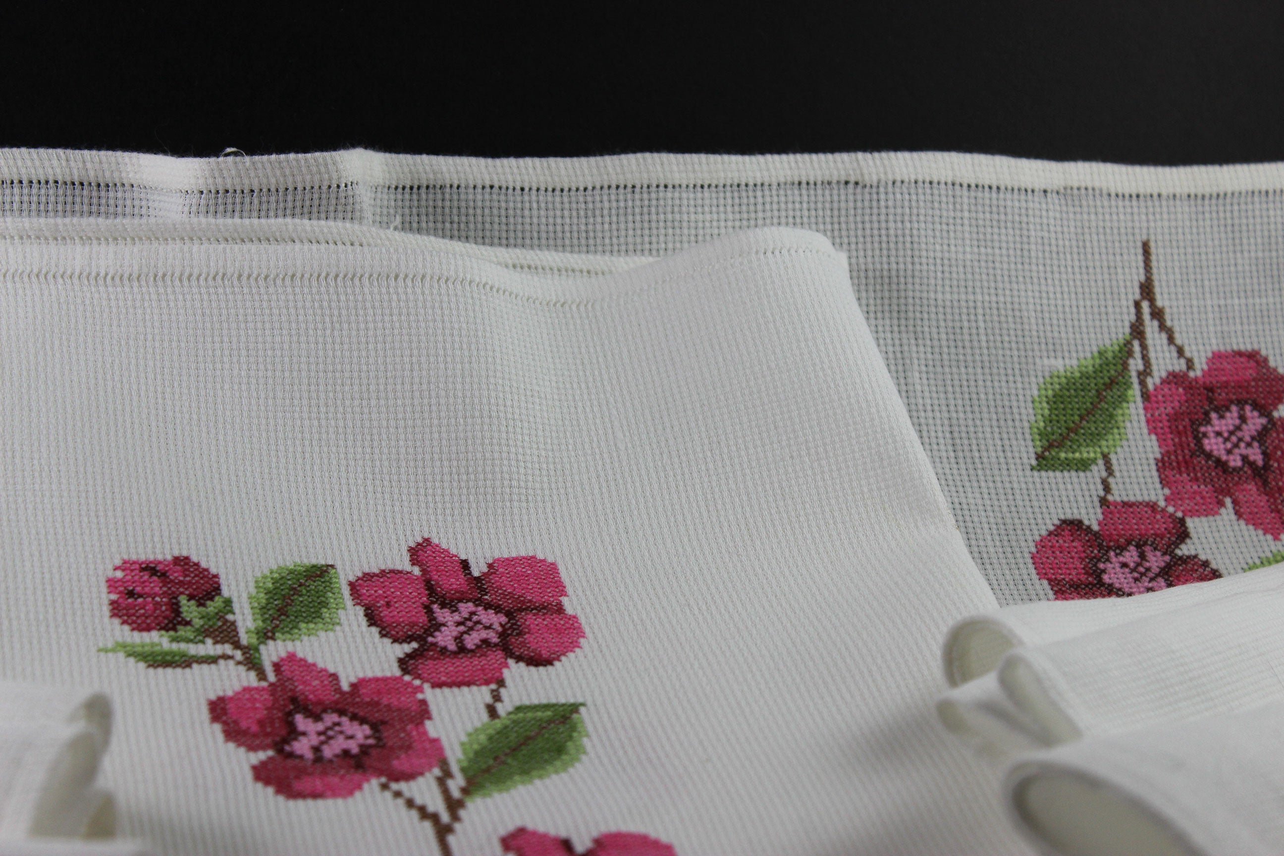 Floral Cross Stitched Table Linen Set
