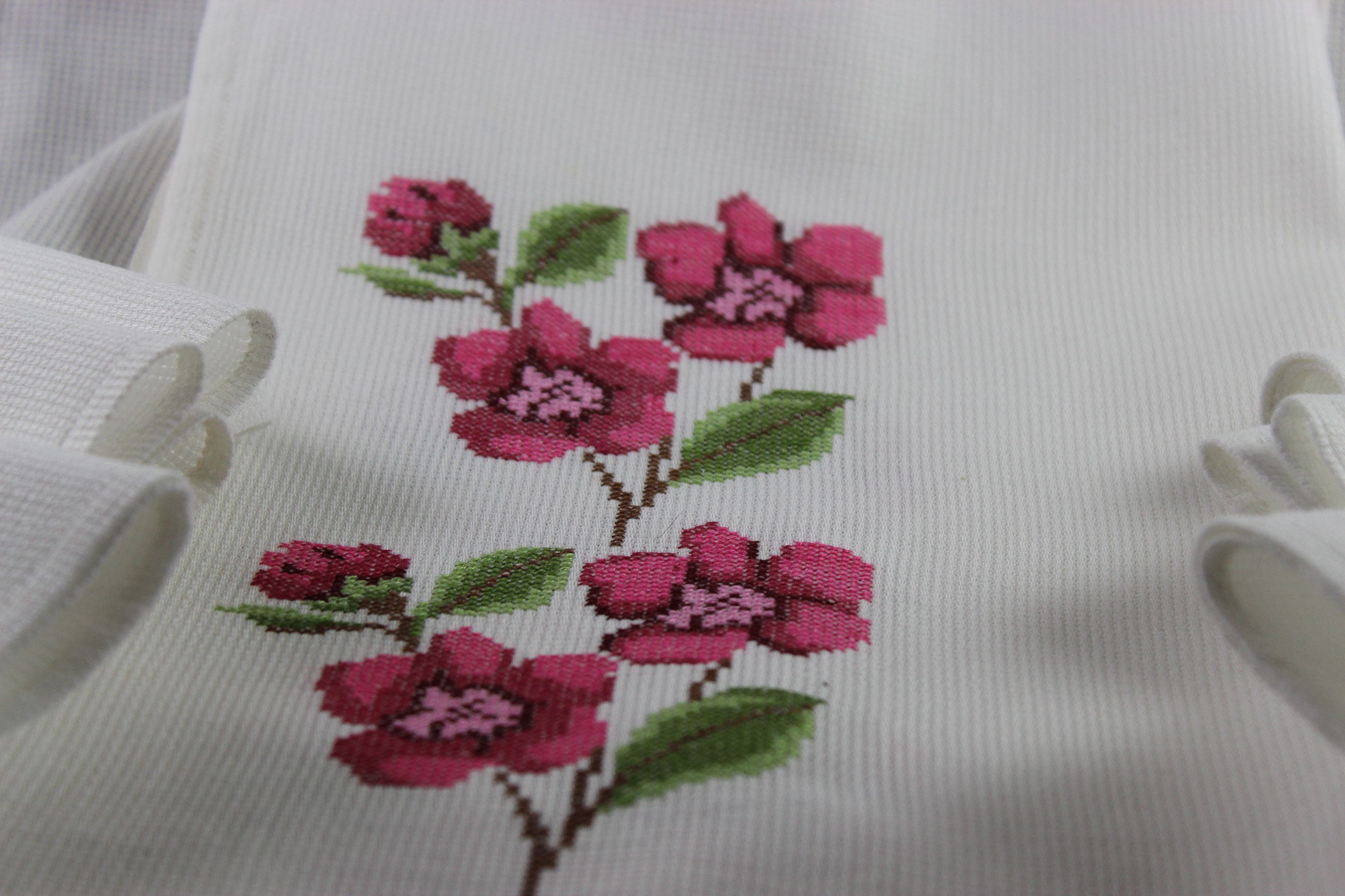 Floral Cross Stitched Table Linen Set