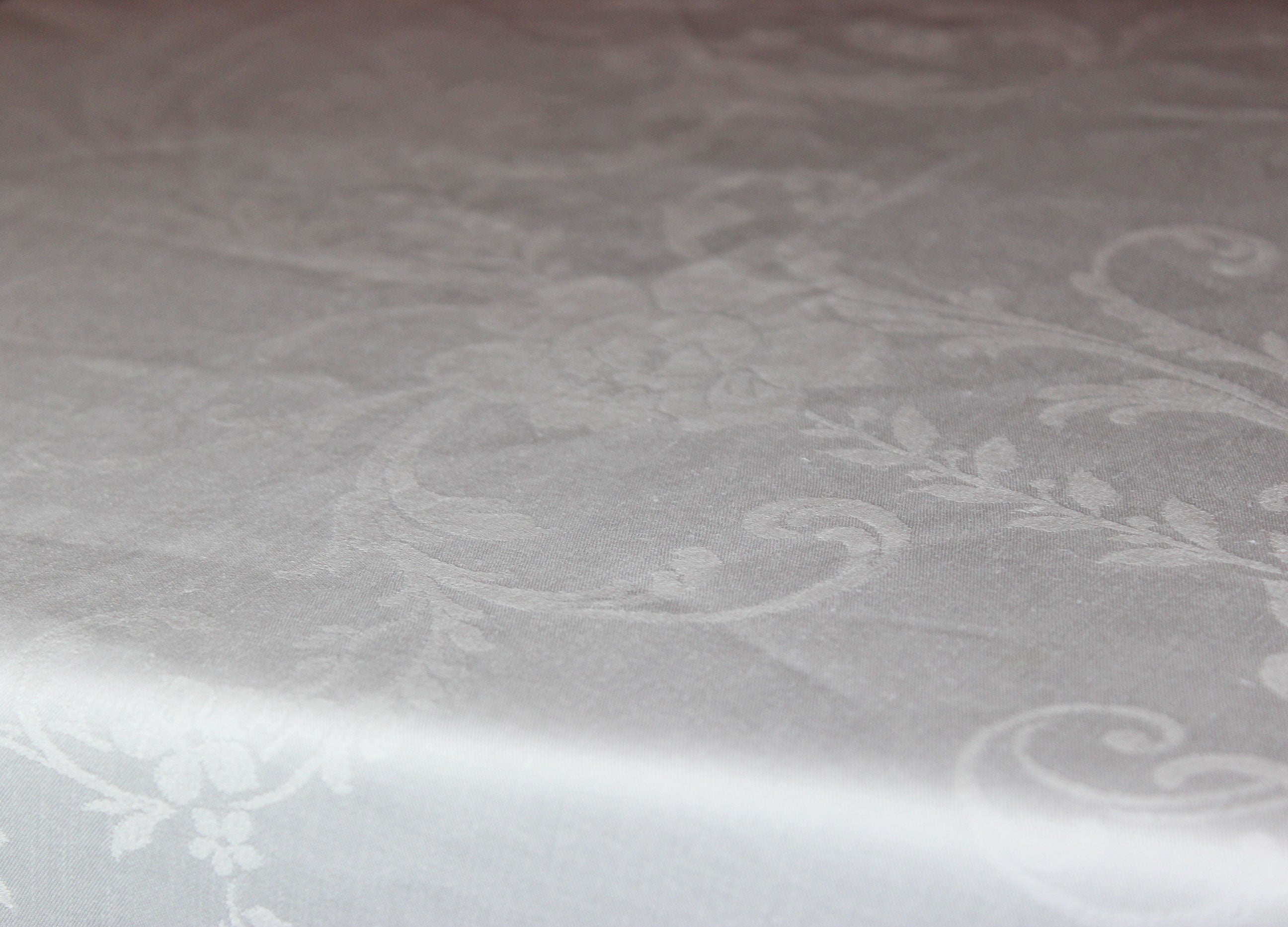 Double Damask Linen Table Cloth, Very Large