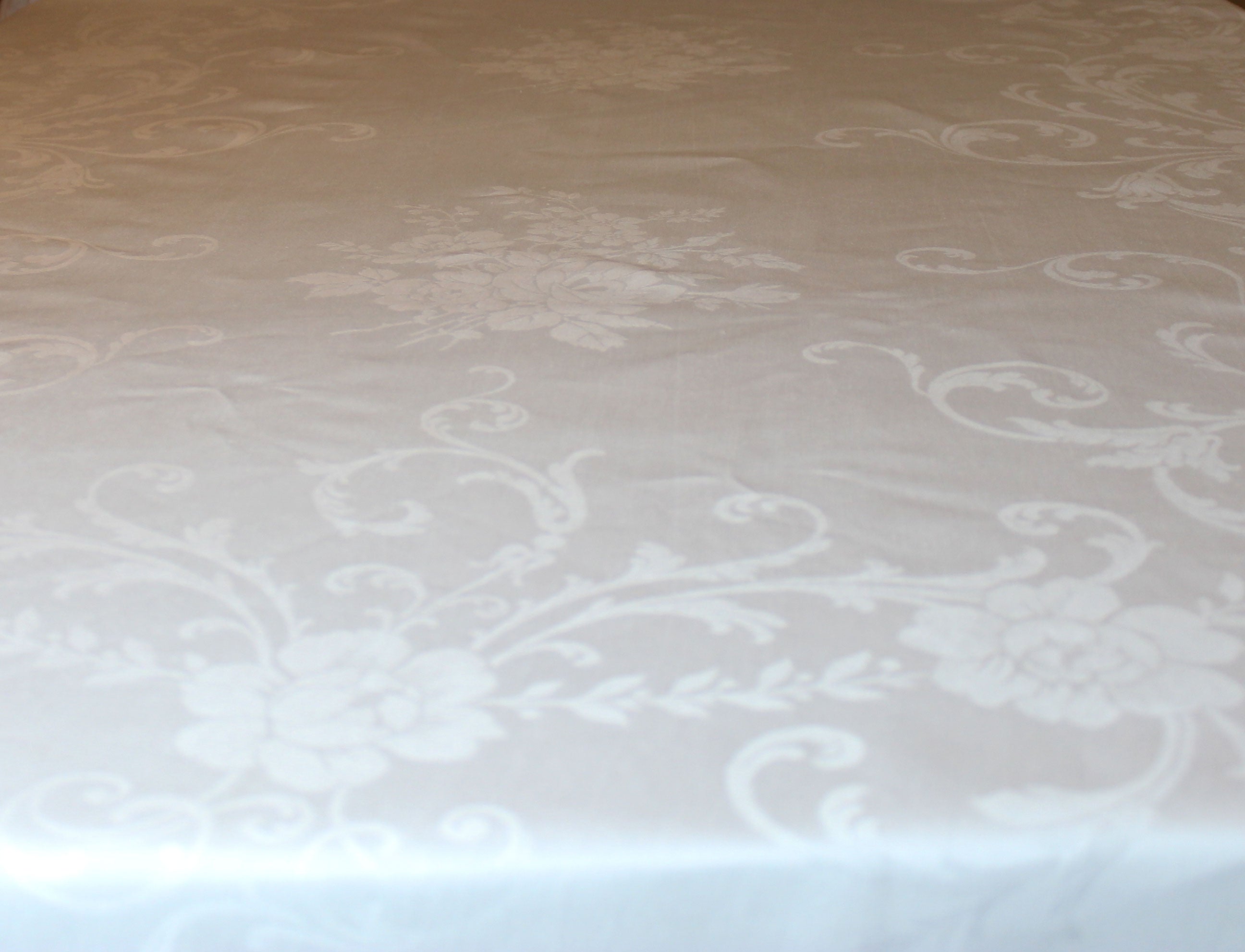 Double Damask Linen Table Cloth, Very Large