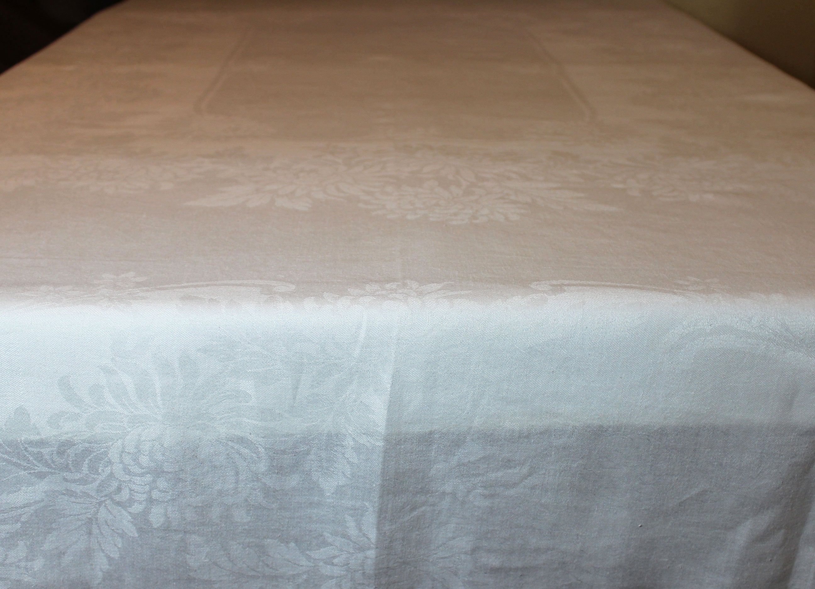 Double Damask Linen Table Cloth, Chrysanthemums