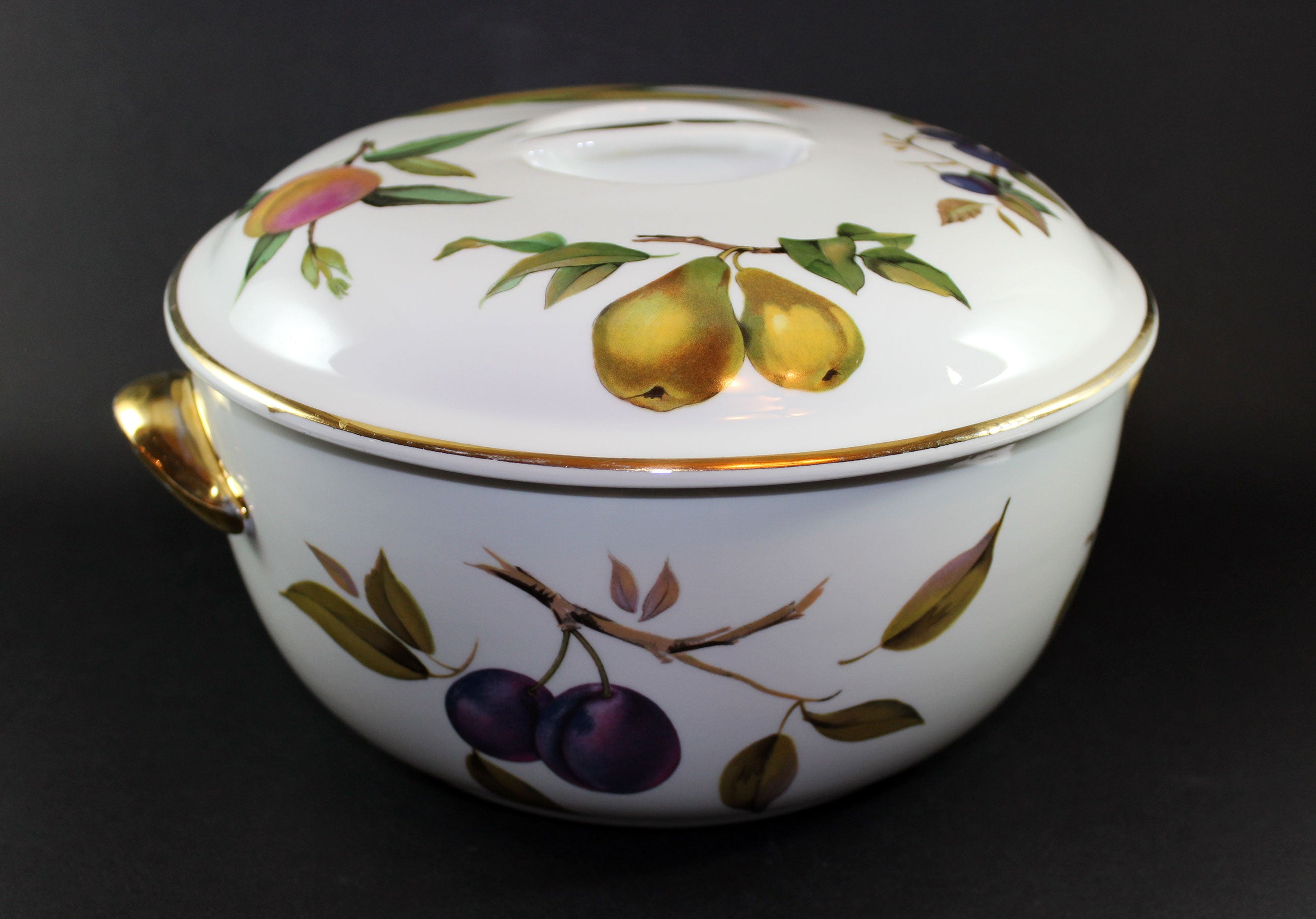 Evesham Gold, Royal Worcester, Large Covered Casserole Dish