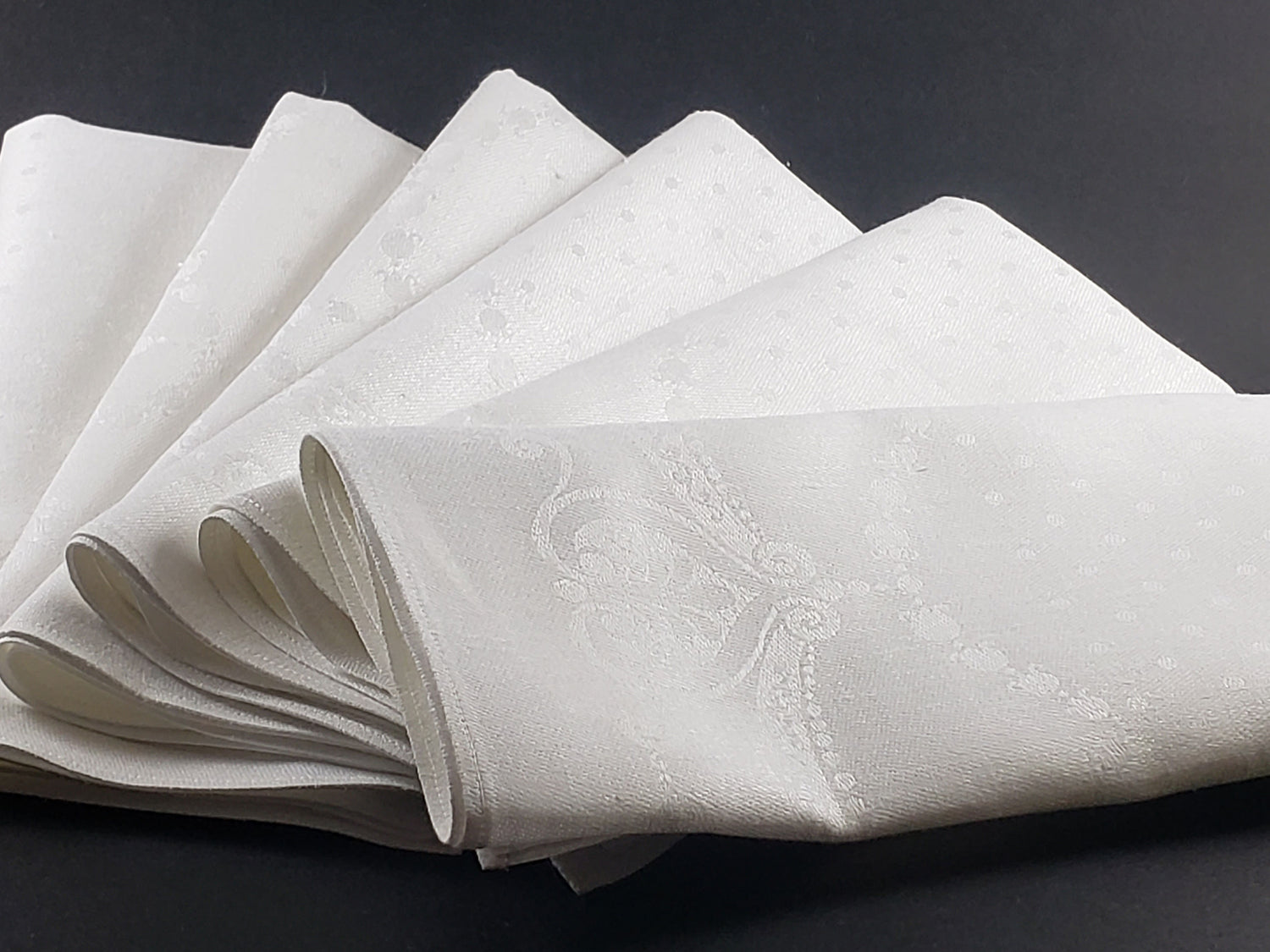 Irish Linen Dinner Napkins, Hearts and Scrolls