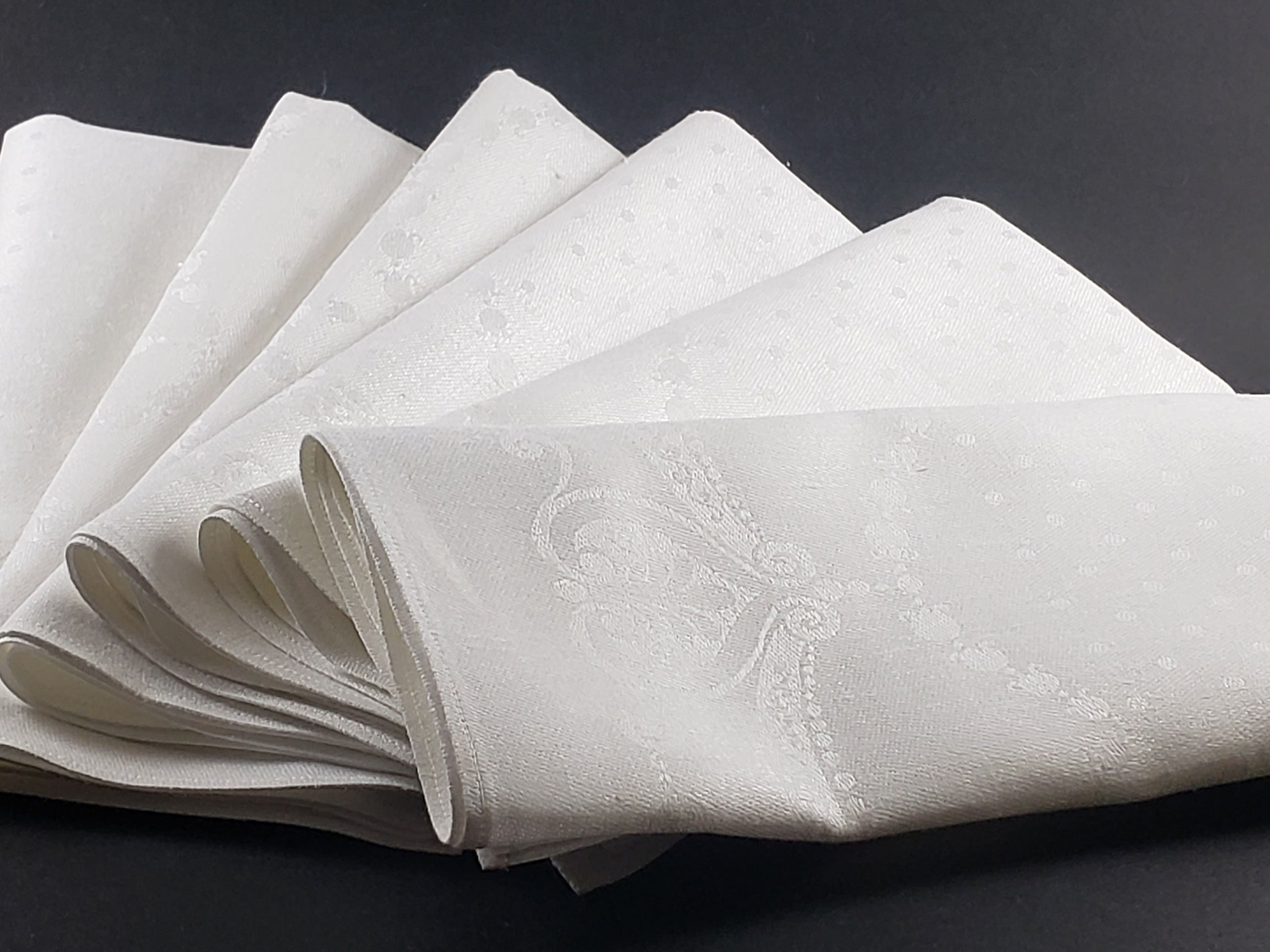 Irish Linen Dinner Napkins, Hearts and Scrolls