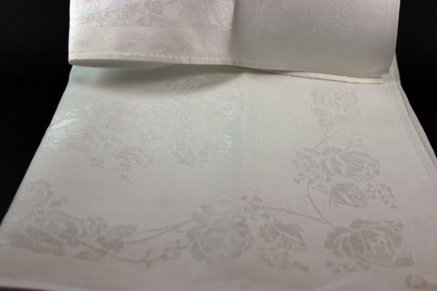 Irish Linen Large Dinner Napkins, Roses