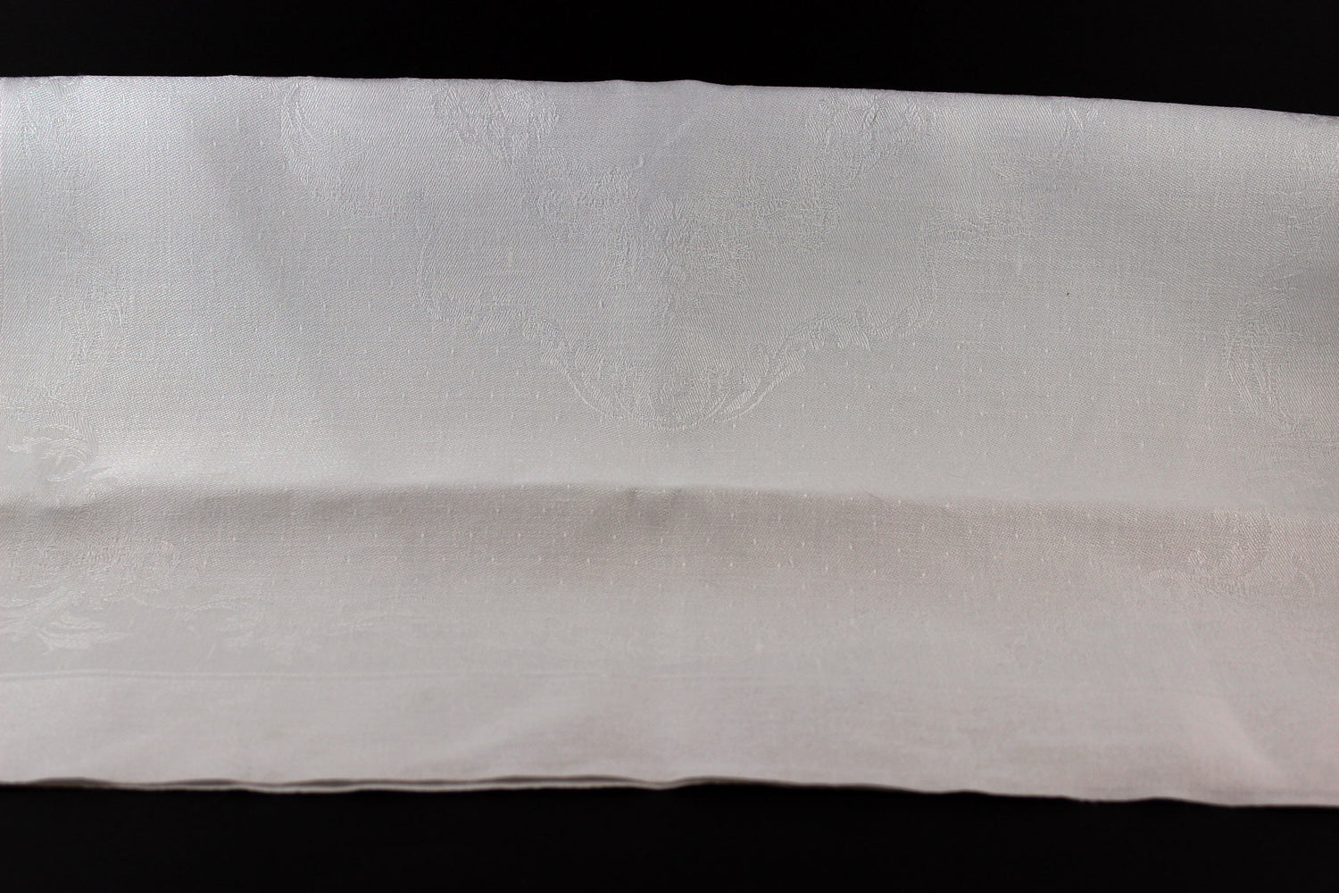 Irish Linen Large Dinner Napkins, Floral and Swirls