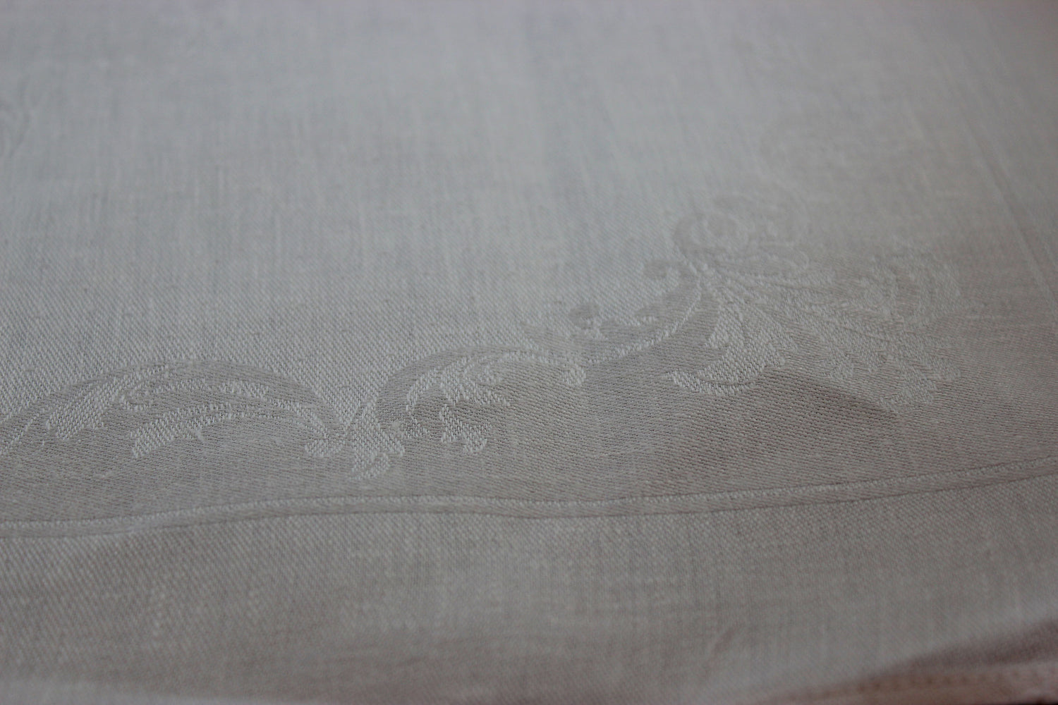 Irish Linen Large Dinner Napkins, Floral and Swirls