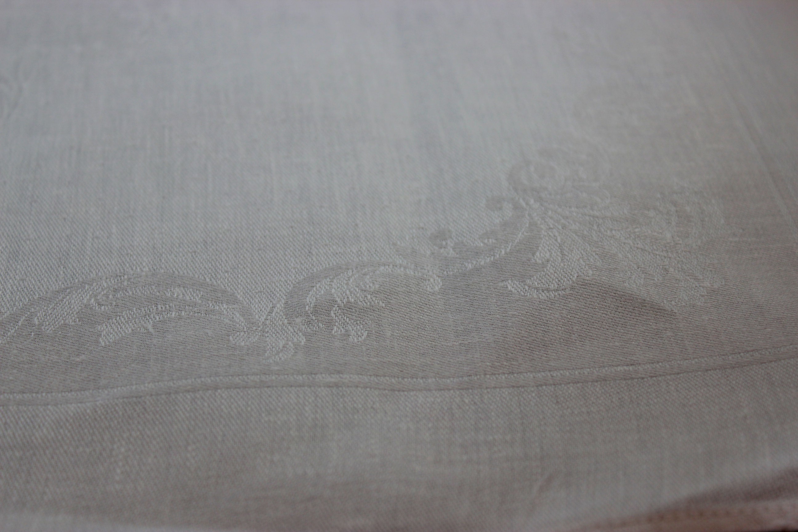 Irish Linen Large Dinner Napkins, Floral and Swirls
