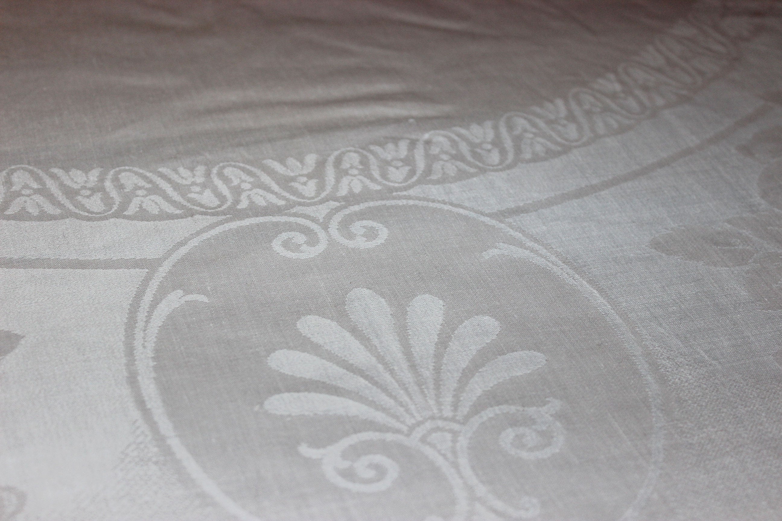 Fine Double Damask Linen Table Cloth, Large Size