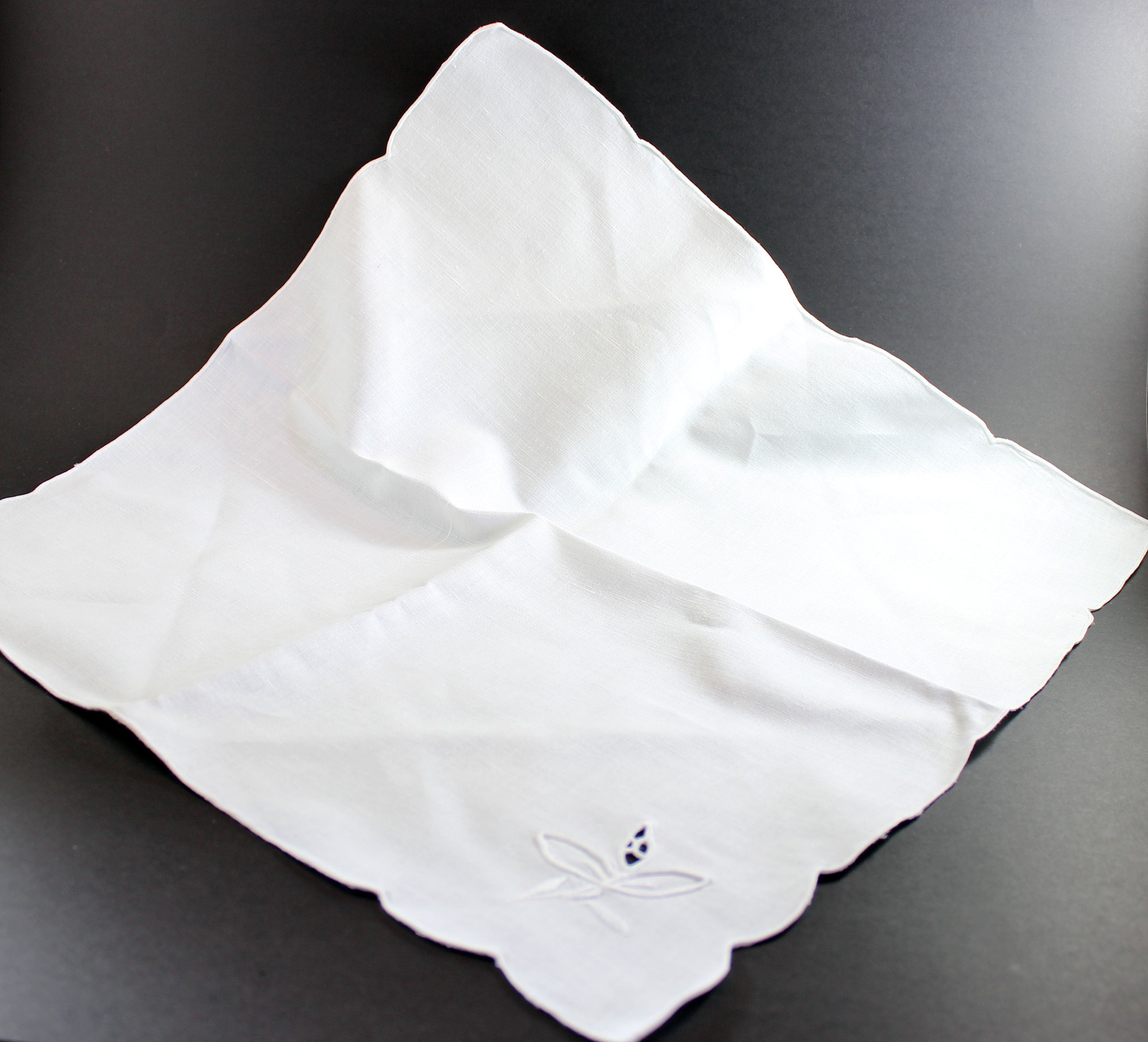 Madeira Hand Embroidered, Simple Patterned Linen Napkins, White