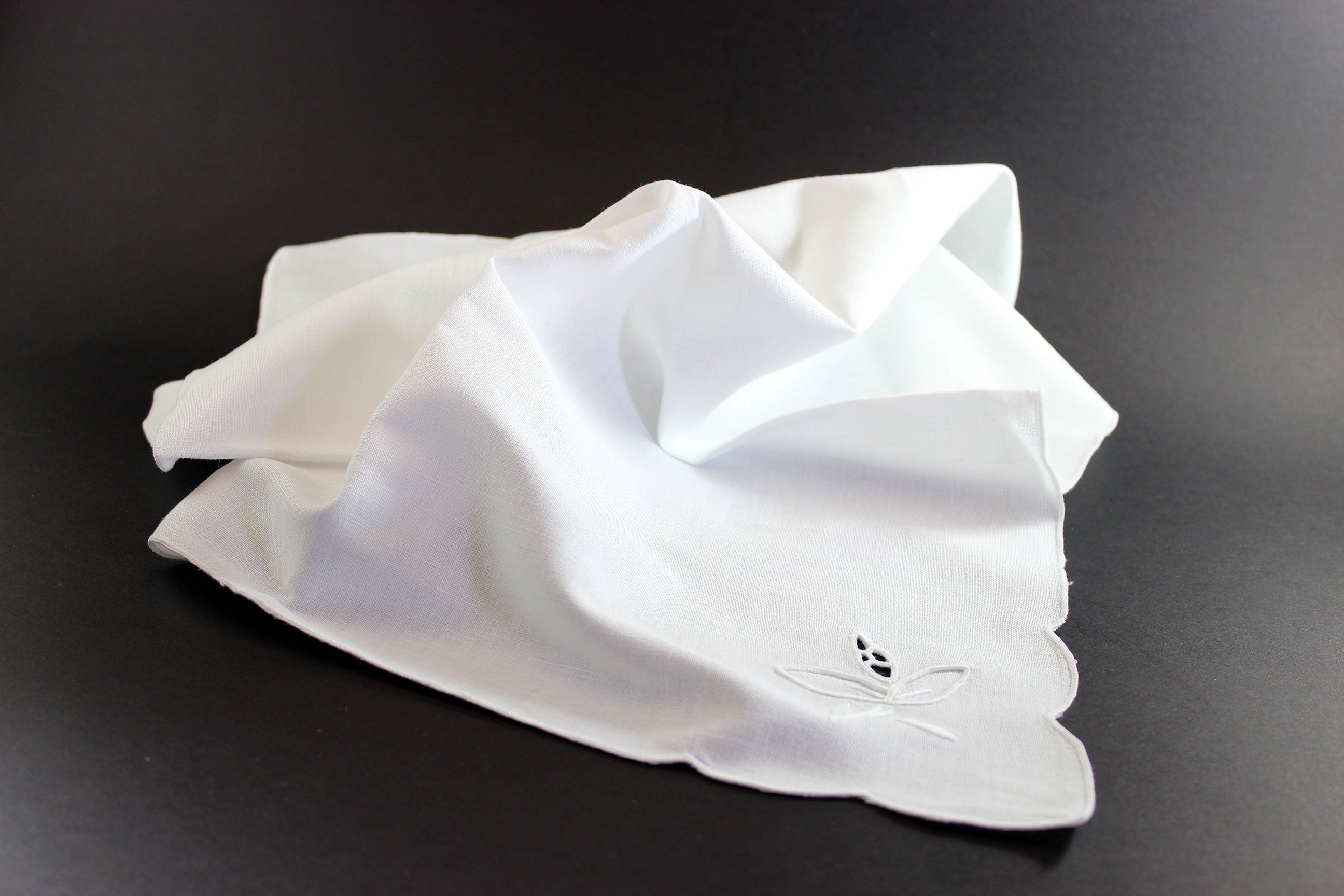 Madeira Hand Embroidered, Simple Patterned Linen Napkins, White
