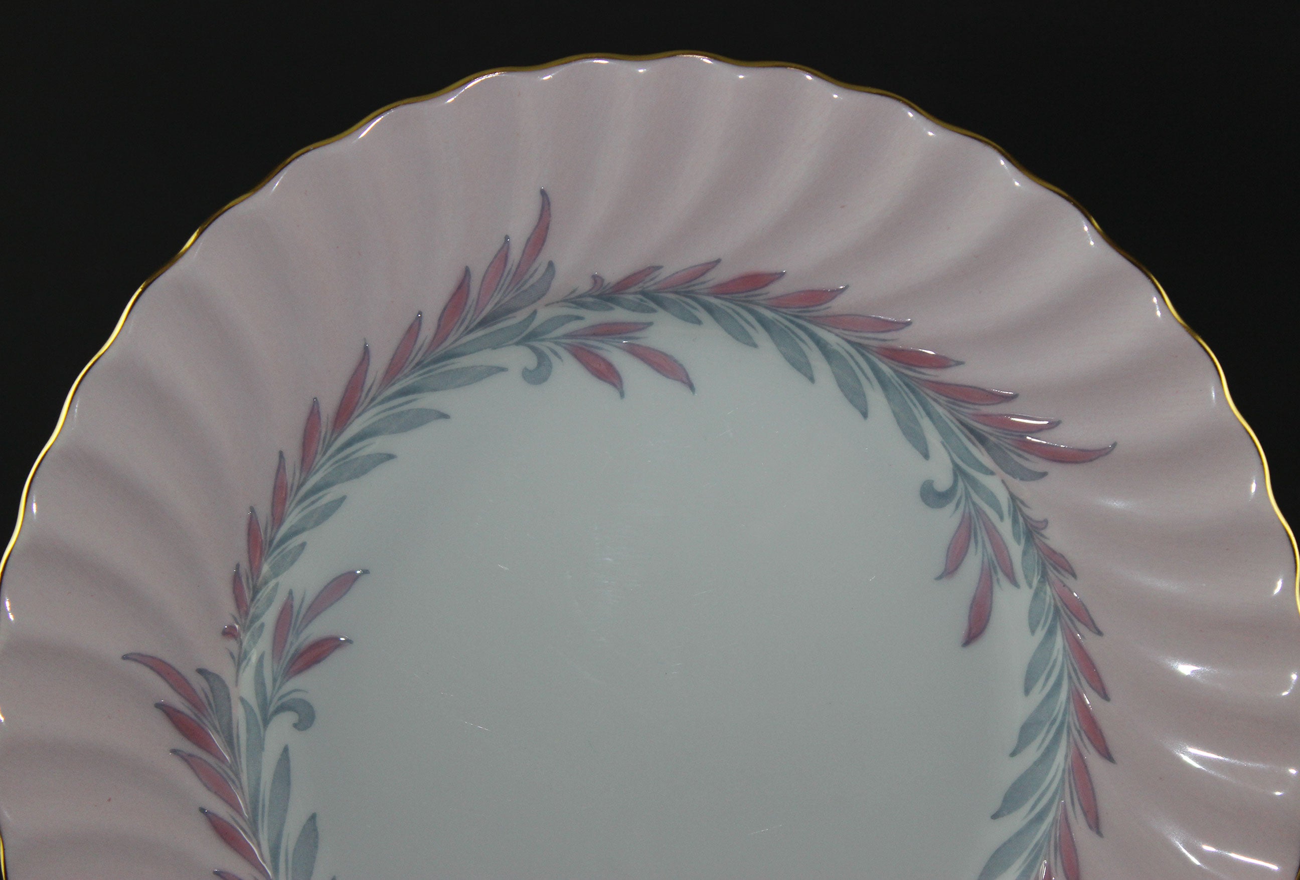 Minton China, Symphony Pink, 5 Piece Place Setting