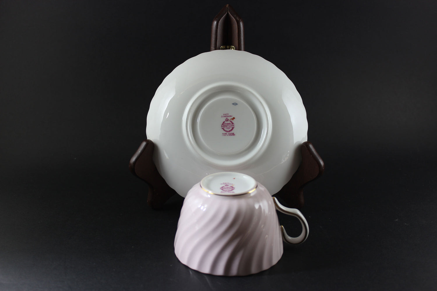 Minton China, Symphony Pink, 5 Piece Place Setting