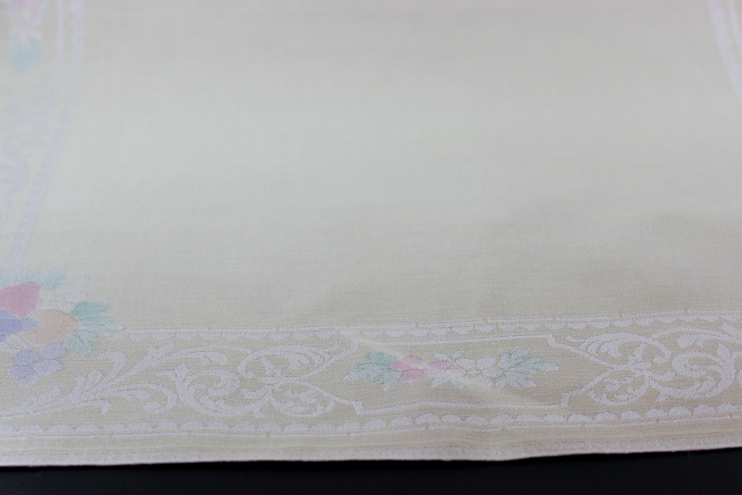 Pale Yellow, Double Damask Large Linen Dinner Napkins Old Bleach