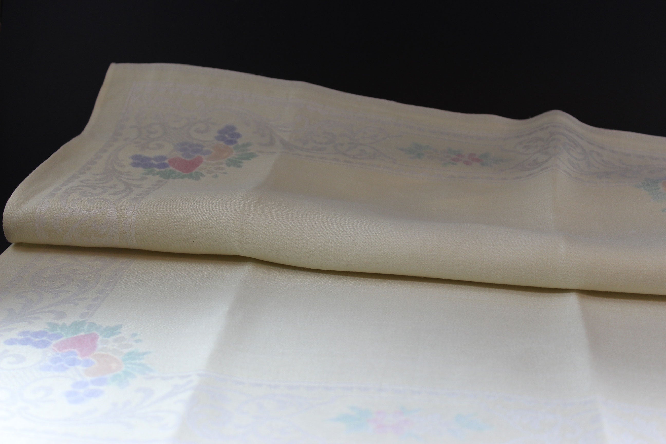 Pale Yellow, Double Damask Large Linen Dinner Napkins Old Bleach