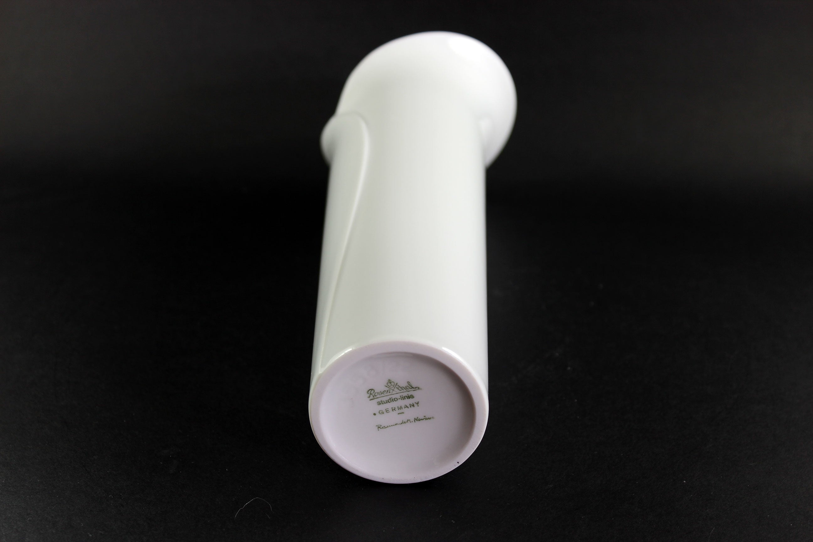 Rosenthal Studio Line, White Porcelain Rosamunde Nairac Vase