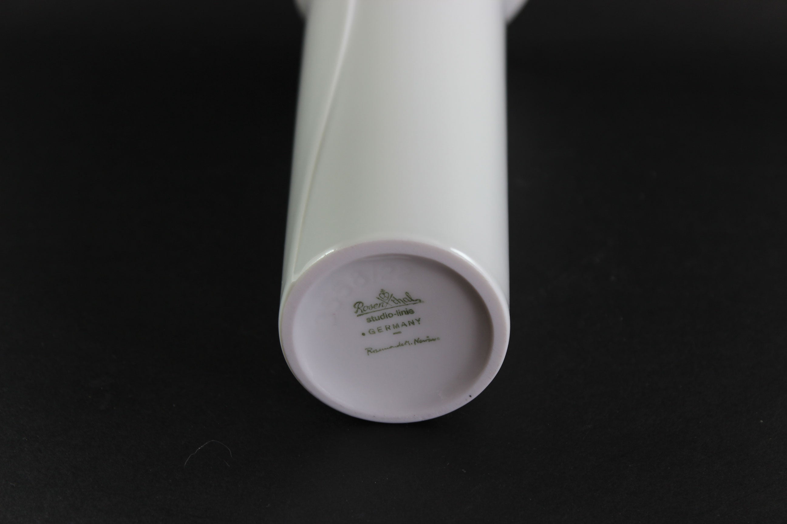 Rosenthal Studio Line, White Porcelain Rosamunde Nairac Vase