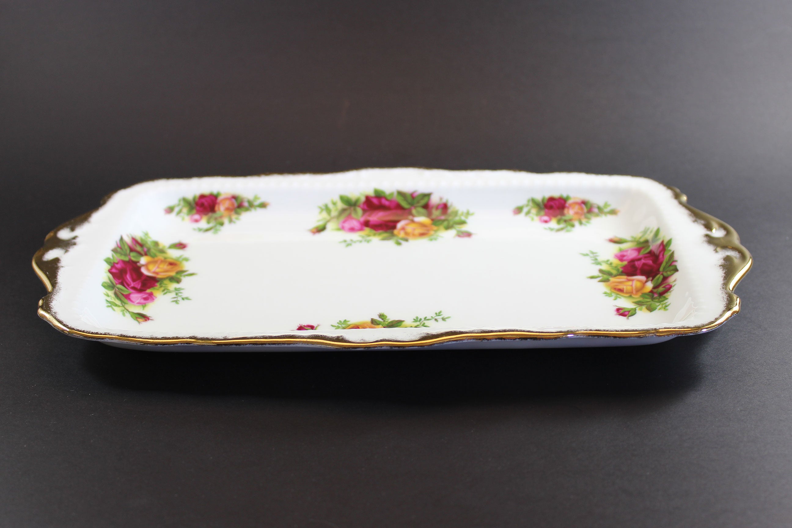 Royal Albert, Old Country Roses, Large Sandwich Tray