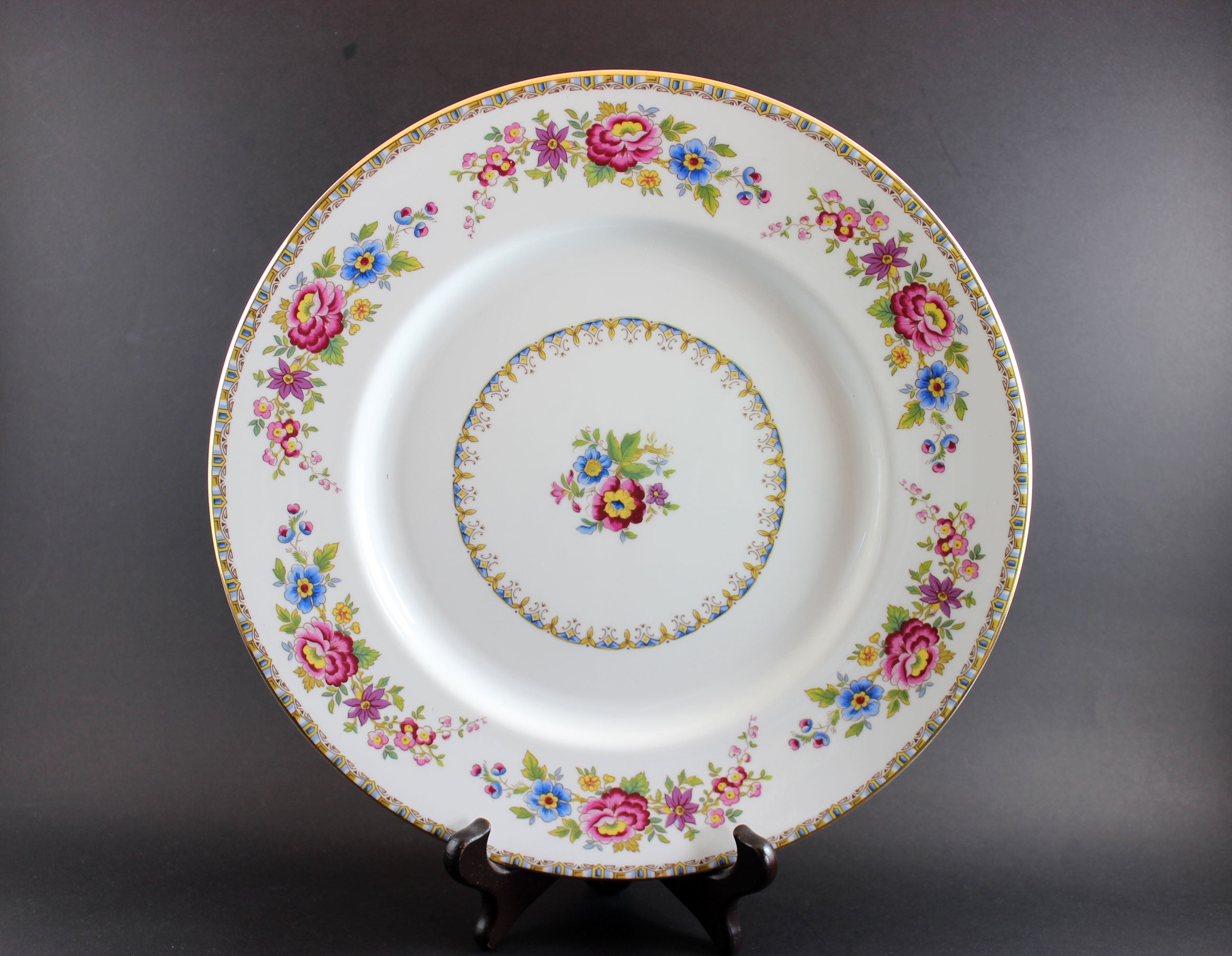 Royal Grafton, Malvern Pattern, Dinner Plates