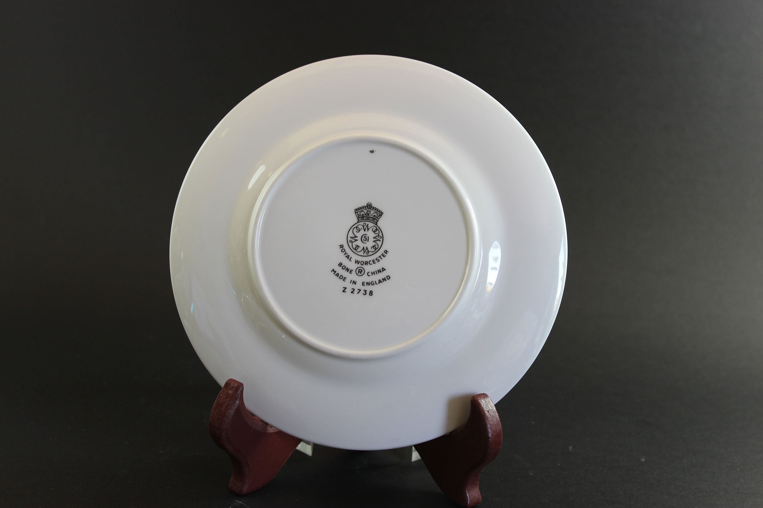 Royal Worcester, Bridal Rose, Z2738. 6 Piece Place Settings