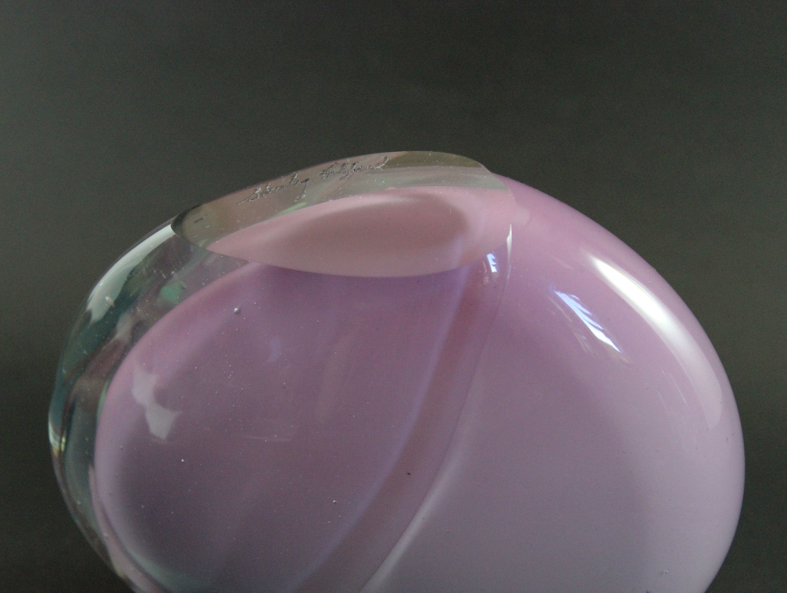 Shirley Elford, Blown Glass Vase