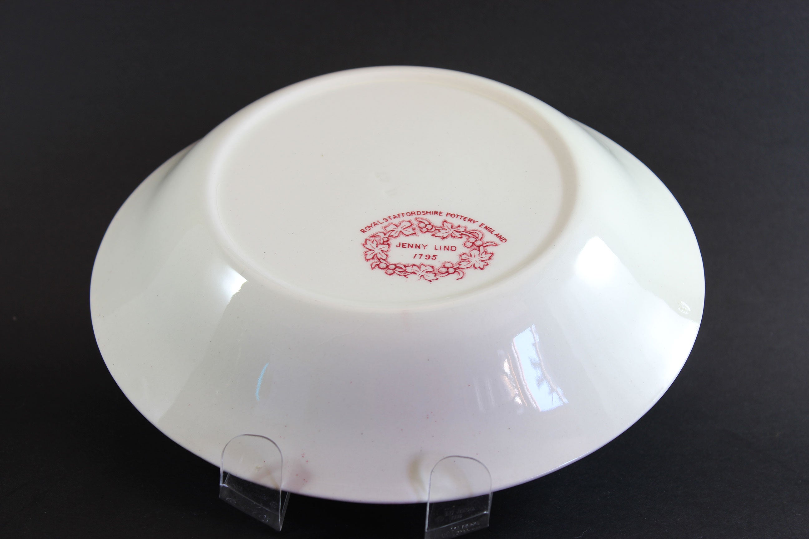 Jenny Lind 1795, Royal Staffordshire Pottery, Coup Salad or Soup Bowl