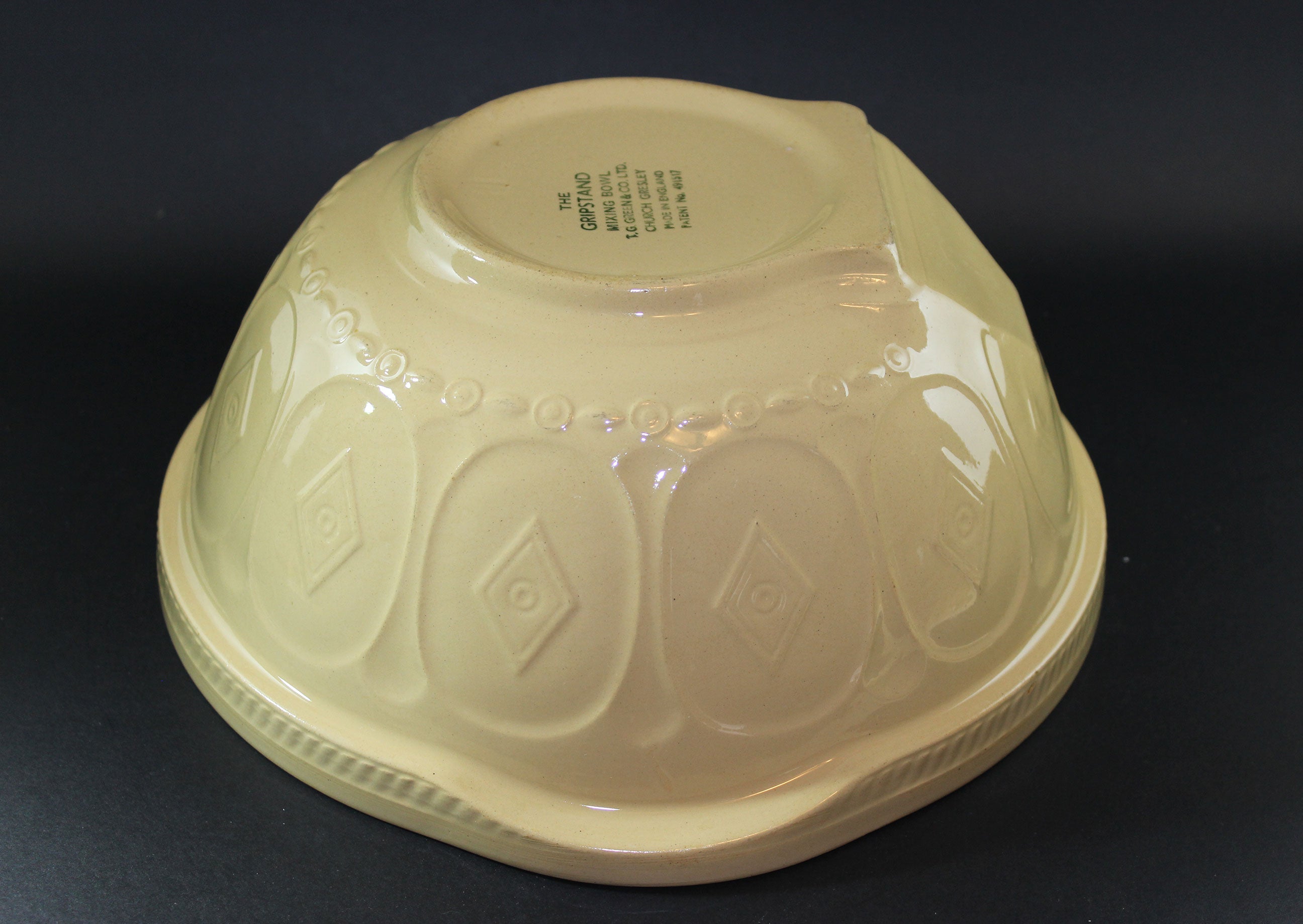 T. G. Green, Vintage Yellow Ware Gripstand Mixing Bowl, 10 Inch