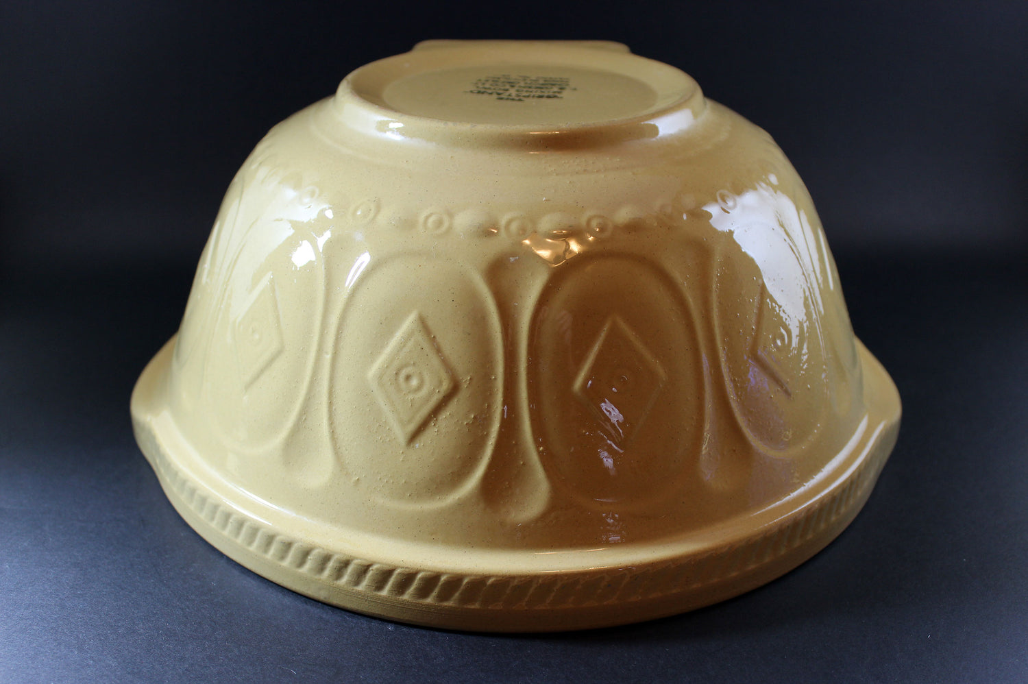 T. G. Green, Vintage Yellow Ware Gripstand Mixing Bowl, 11 Inch