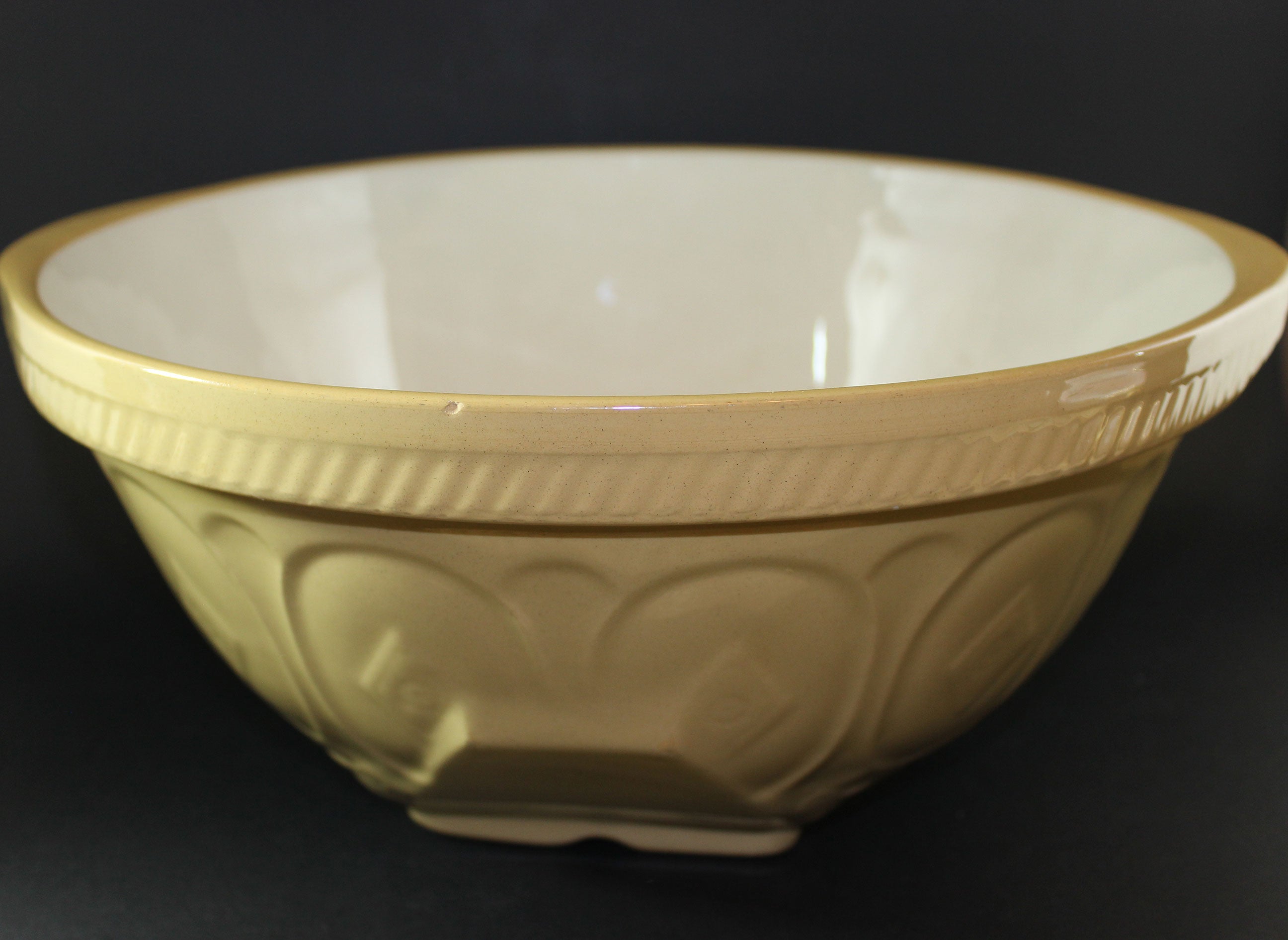 T. G. Green, Vintage Yellow Ware Gripstand Mixing Bowl, 13 Inches