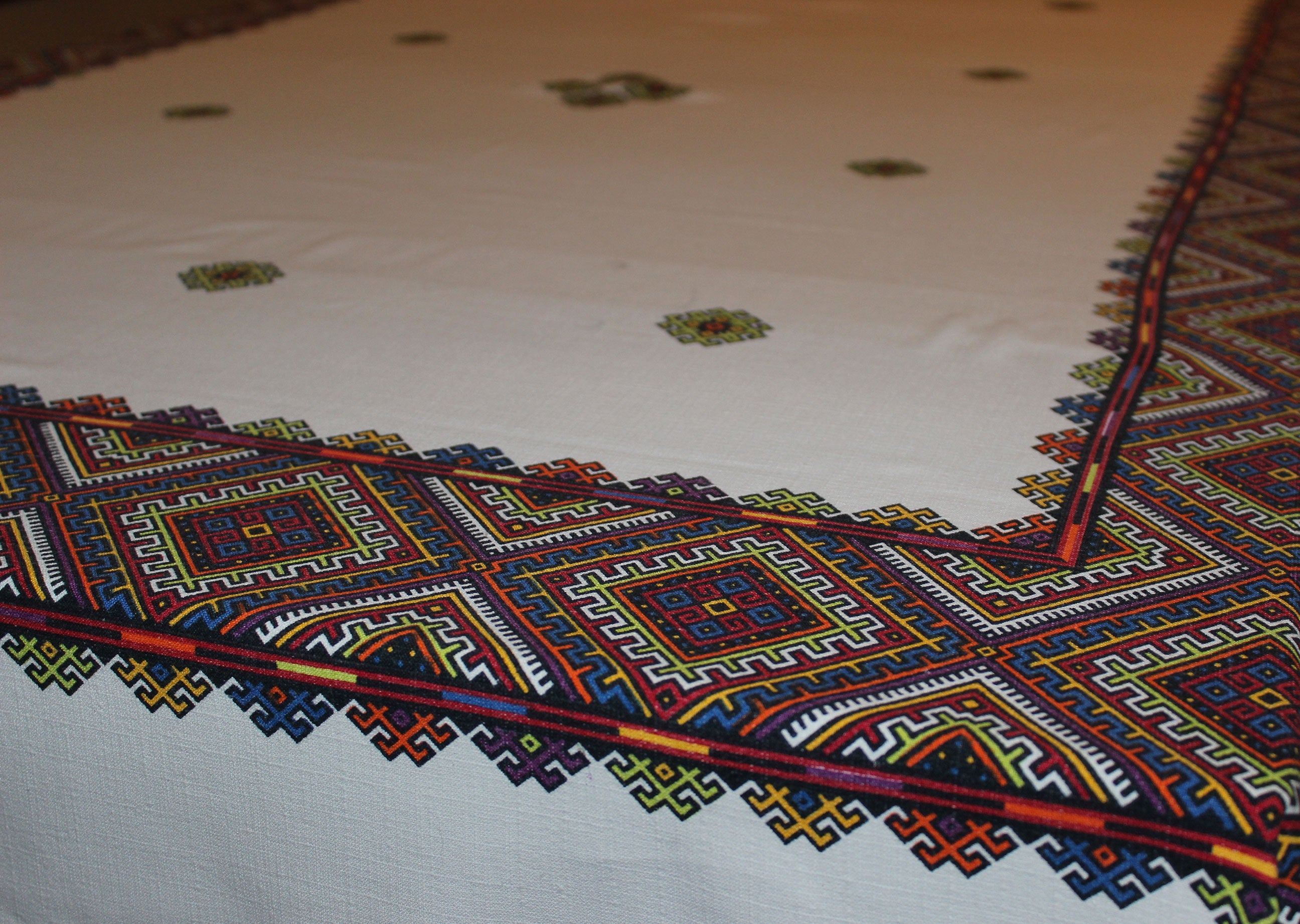 Ukrainian Print, Vintage Linen Tablecloth