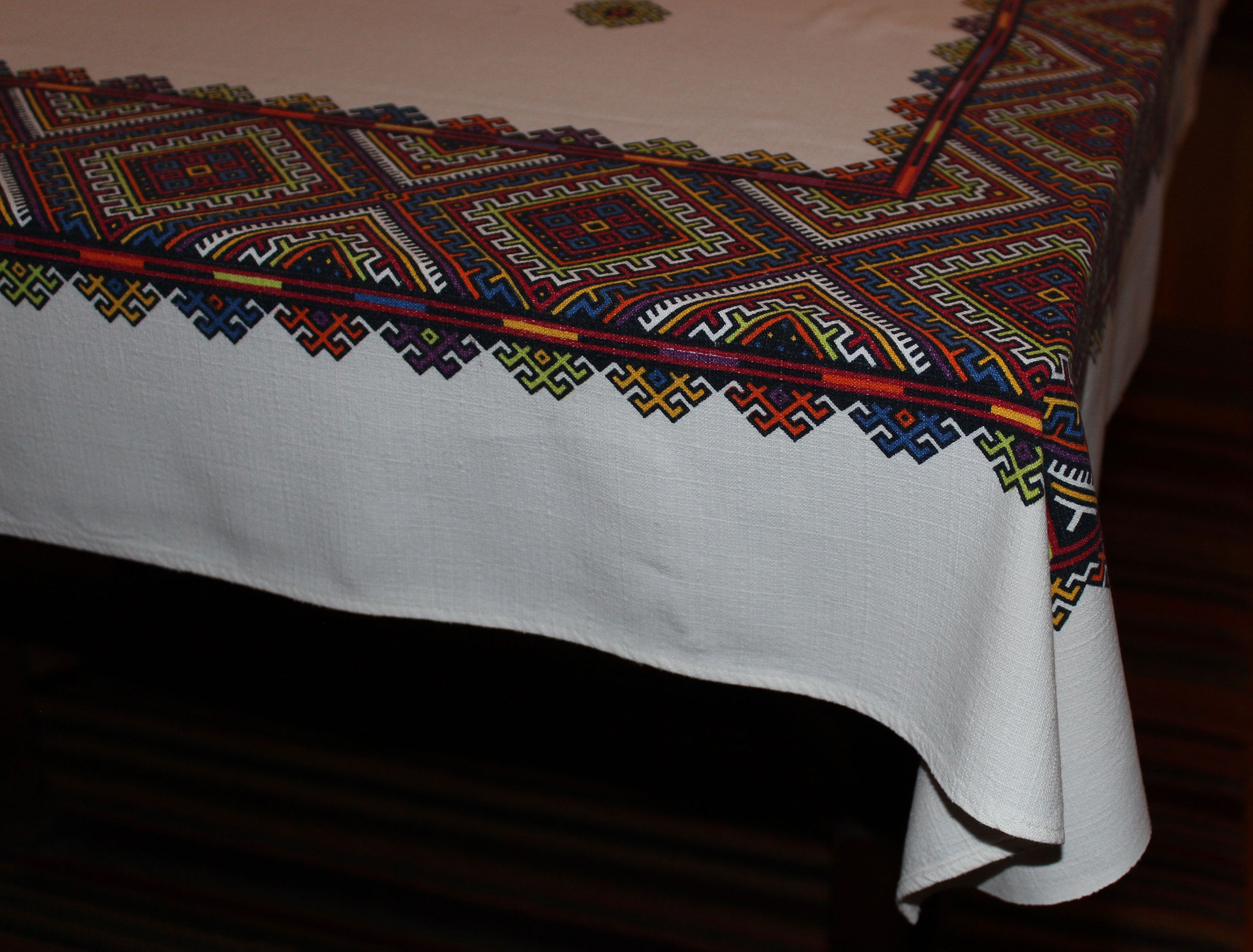 Ukrainian Print, Vintage Linen Tablecloth