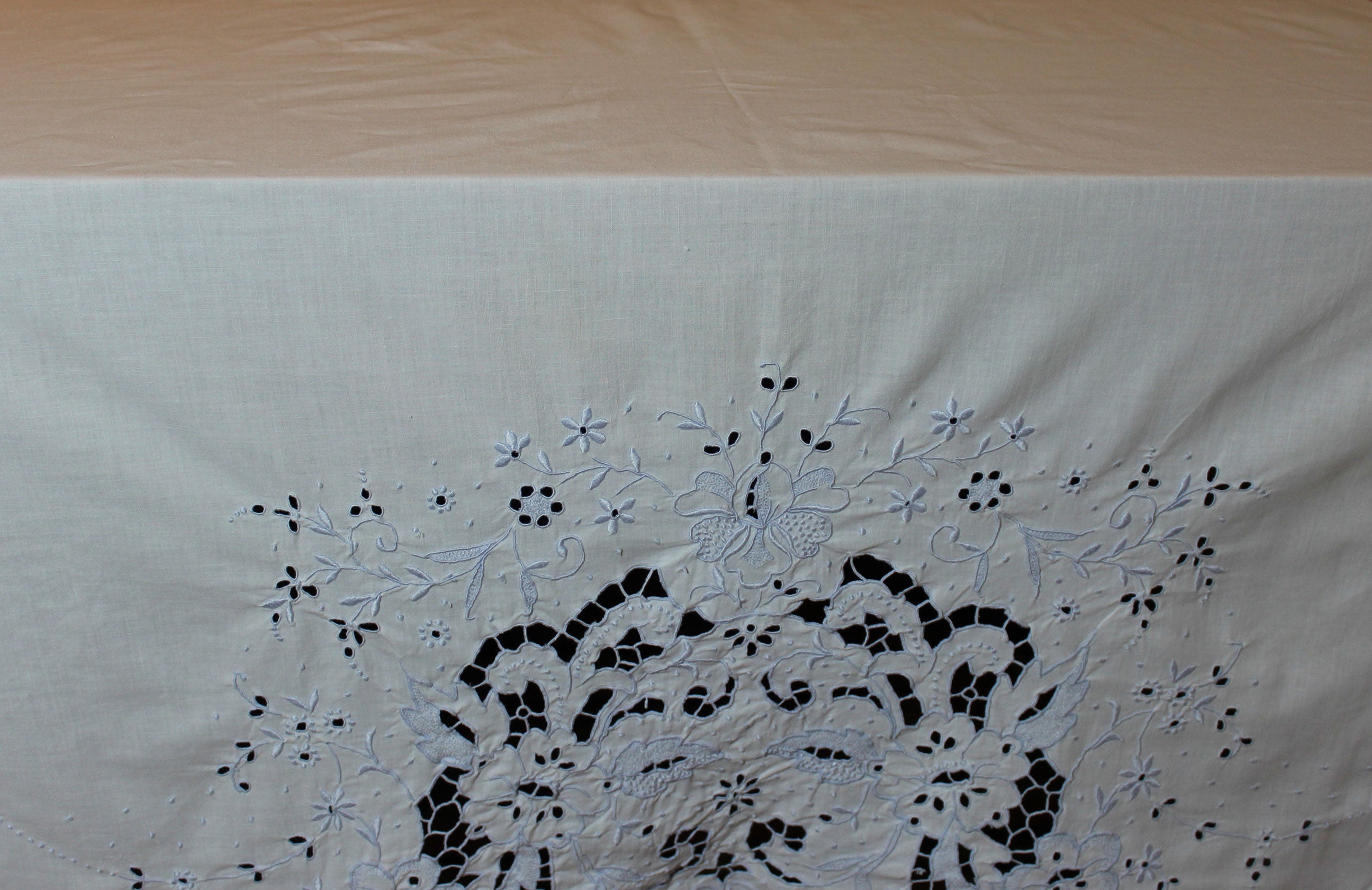 Vintage Cut Work & Embroidered Linen Tablecloth