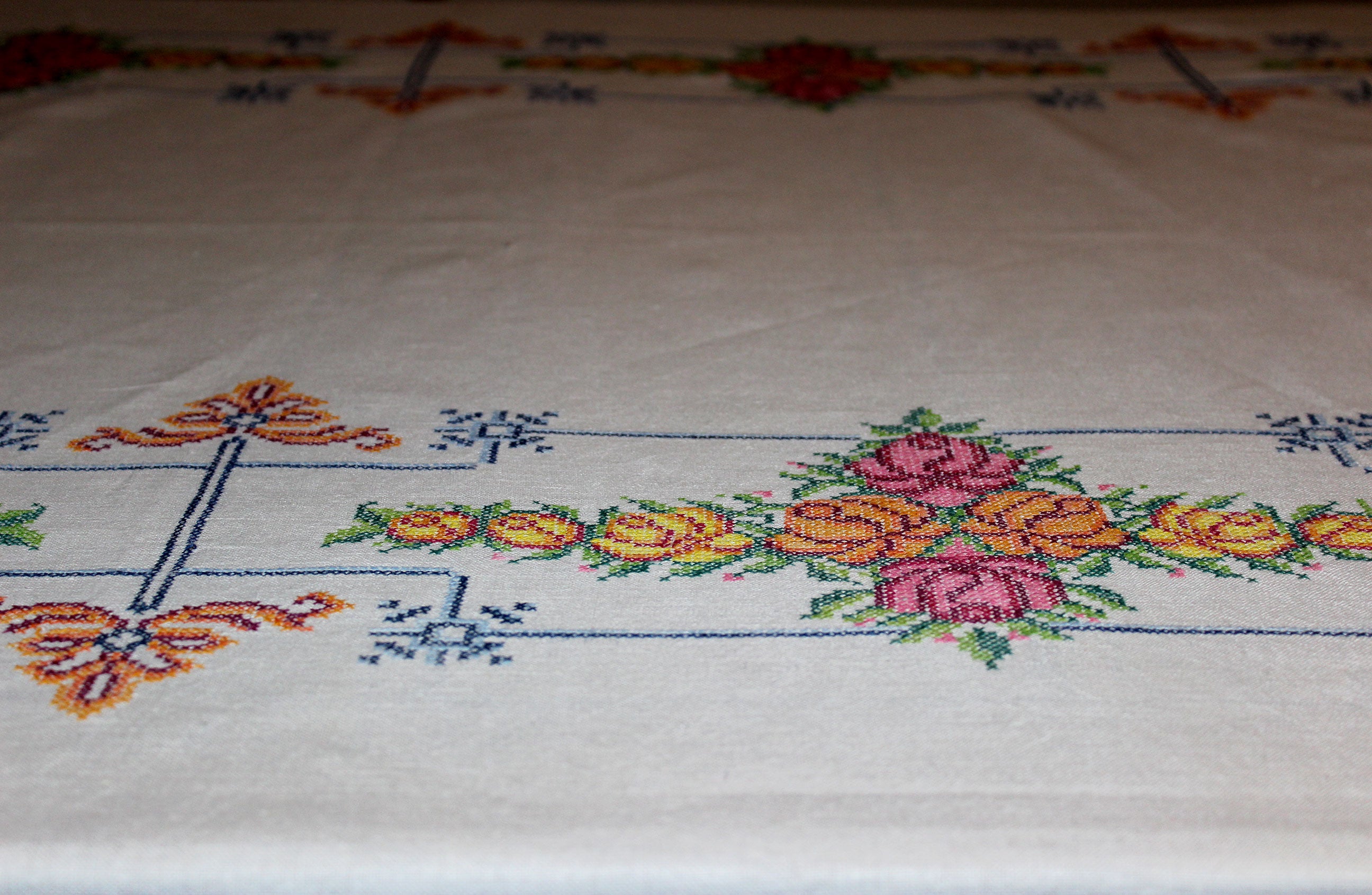 Vintage Cross Stitched Embroidered Linen Tablecloth
