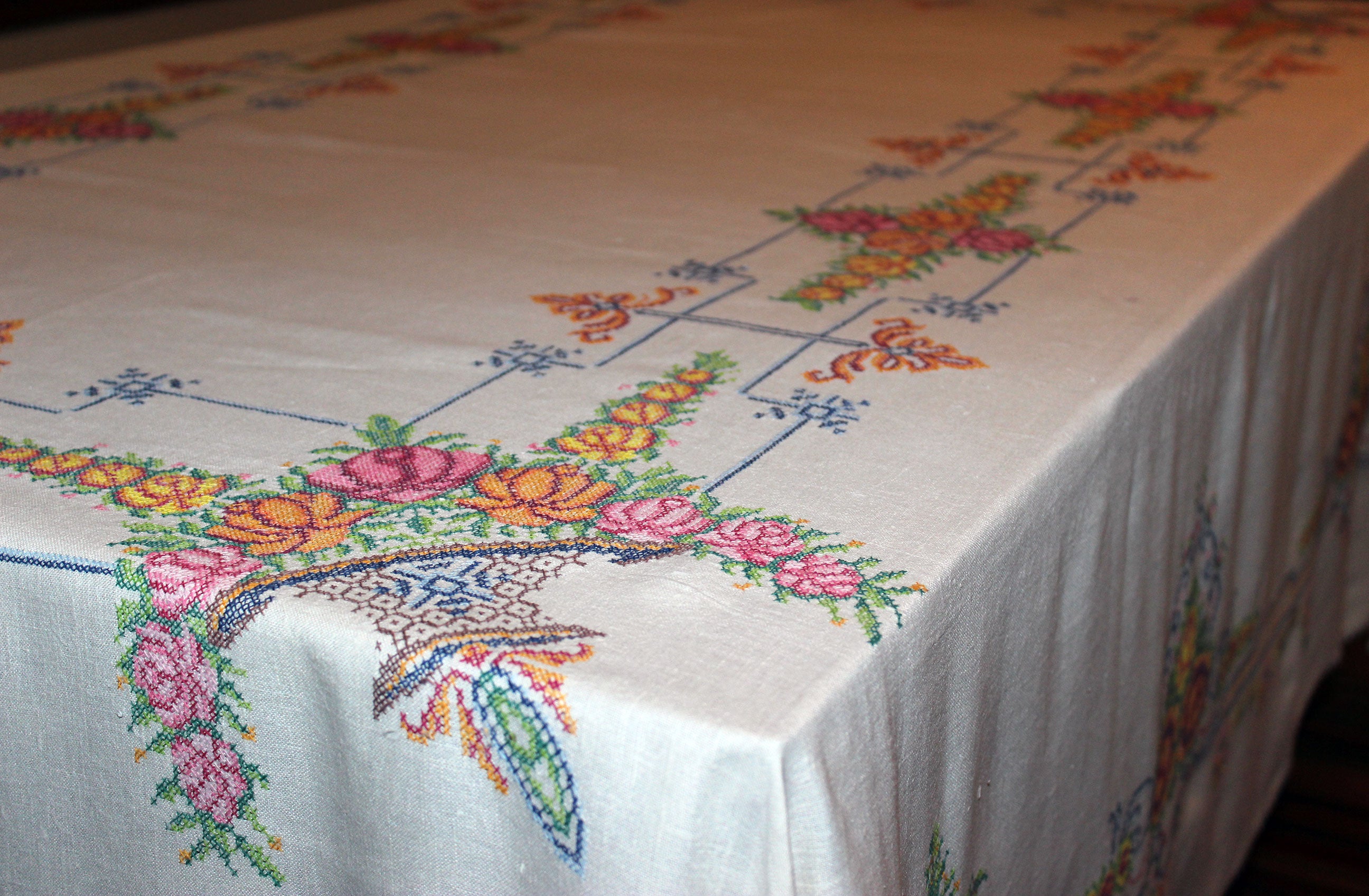 Vintage Cross Stitched Embroidered Linen Tablecloth