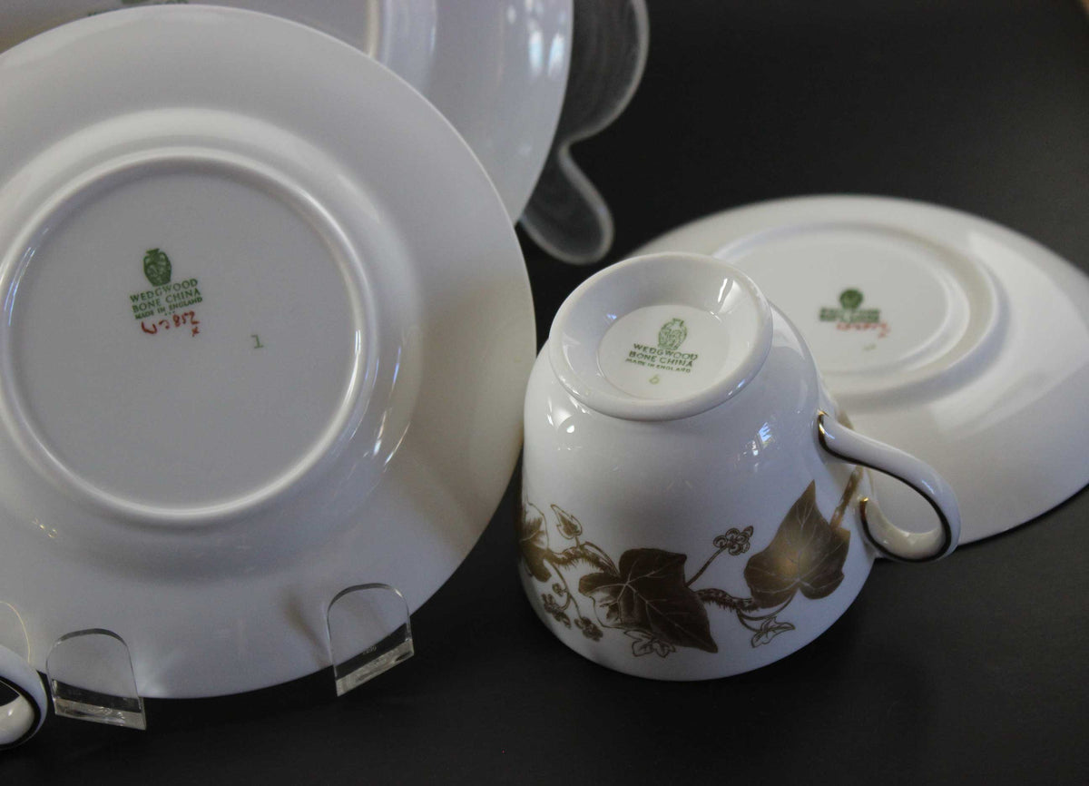 Wedgwood, Golden Ivy Bone China, 7 Piece Place Setting