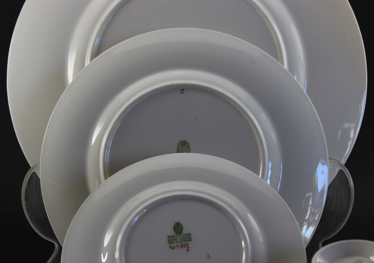 Wedgwood, Golden Ivy Bone China, 7 Piece Place Setting