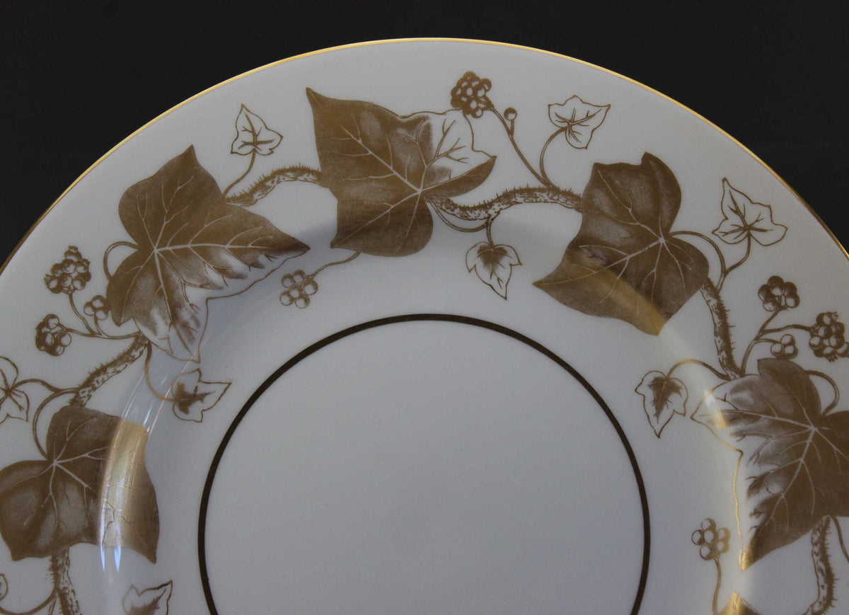 Wedgwood, Golden Ivy Bone China, 7 Piece Place Setting