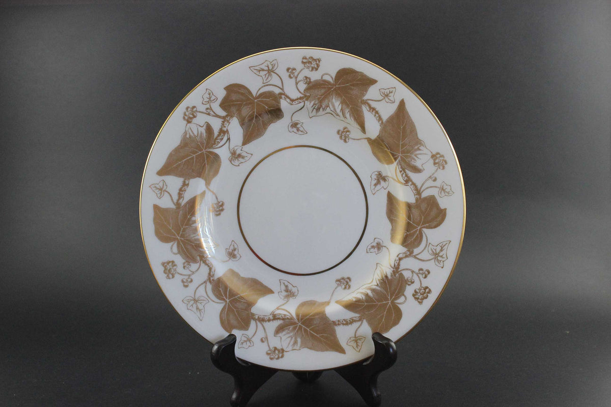 Wedgwood, Golden Ivy Bone China, 7 Piece Place Setting