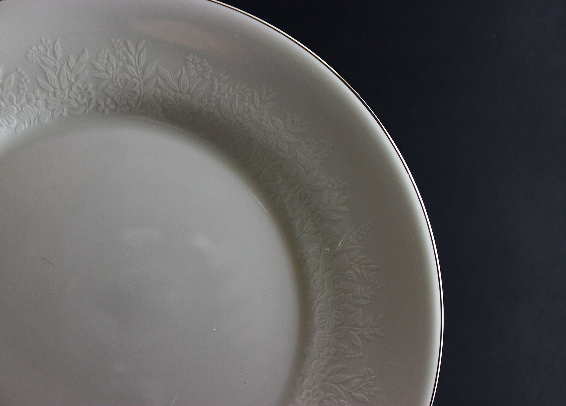 Wedgwood Silver Ermine Bone China, Dinner Plates