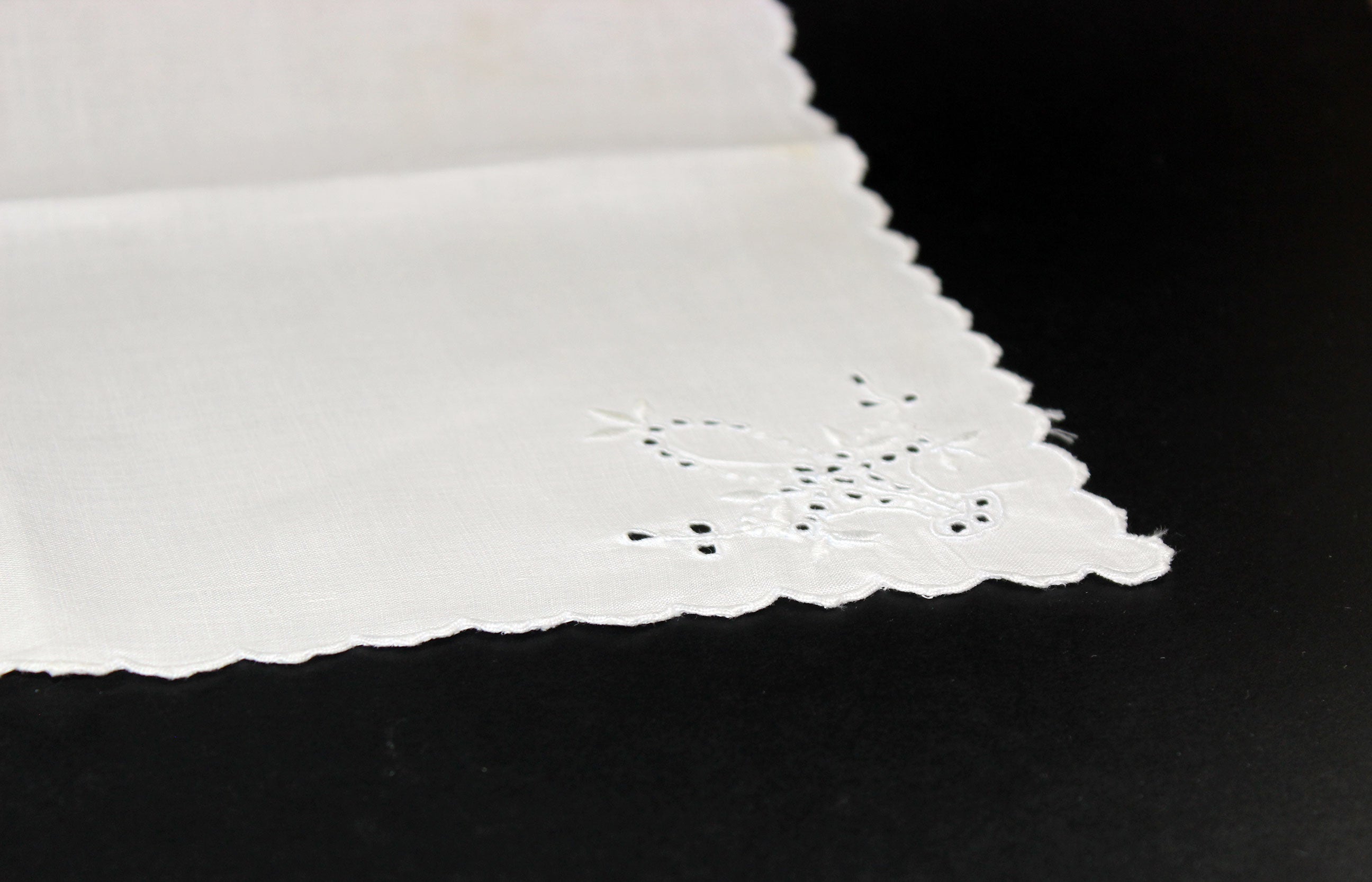 Scalloped Edge, Linen Luncheon or Tea Napkins, White Work Embroidery