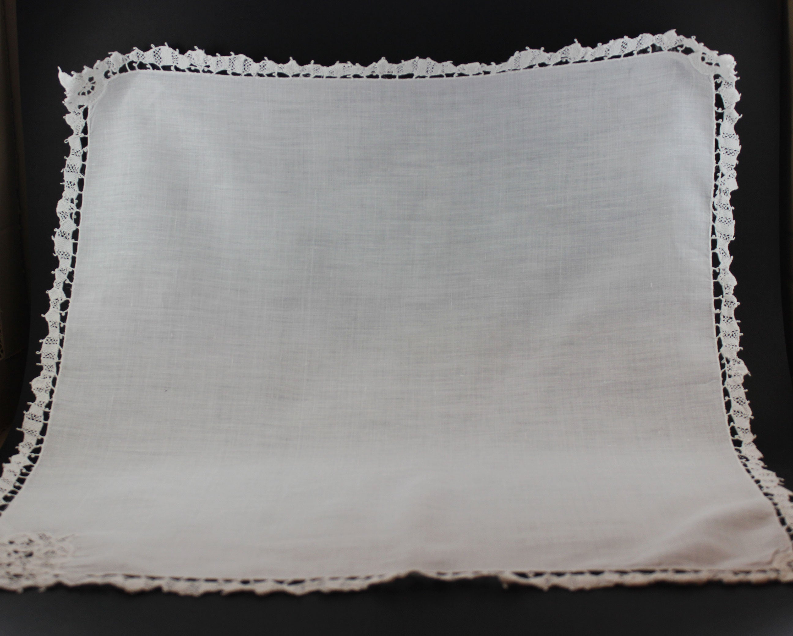 White Linen with Point de Venise Lace, Vintage Dinner Napkins